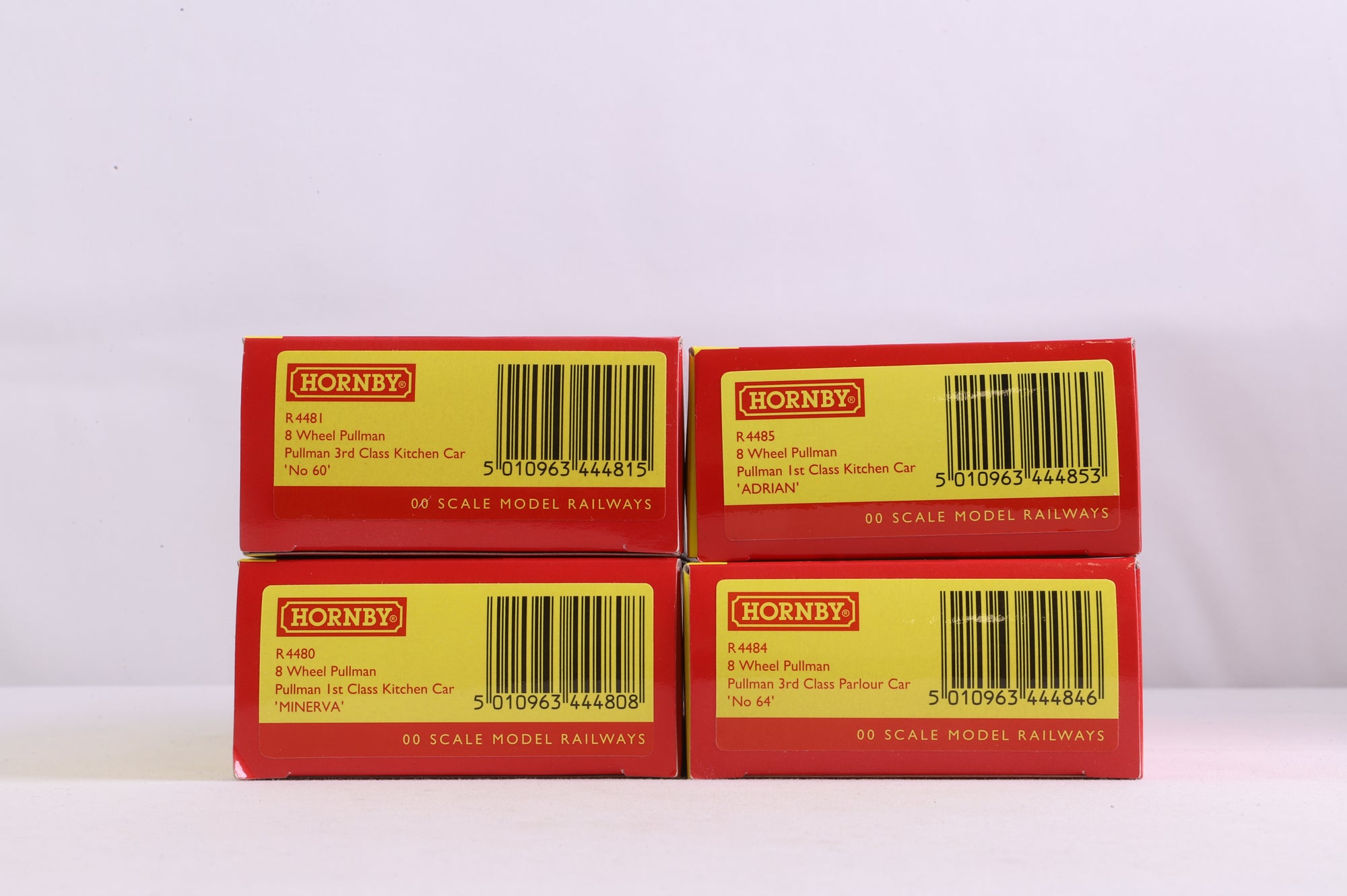 Hornby OO Rake Of 4 8 Wheel Pullman Coaches Inc. R4481, R4485, R4480 & R4484