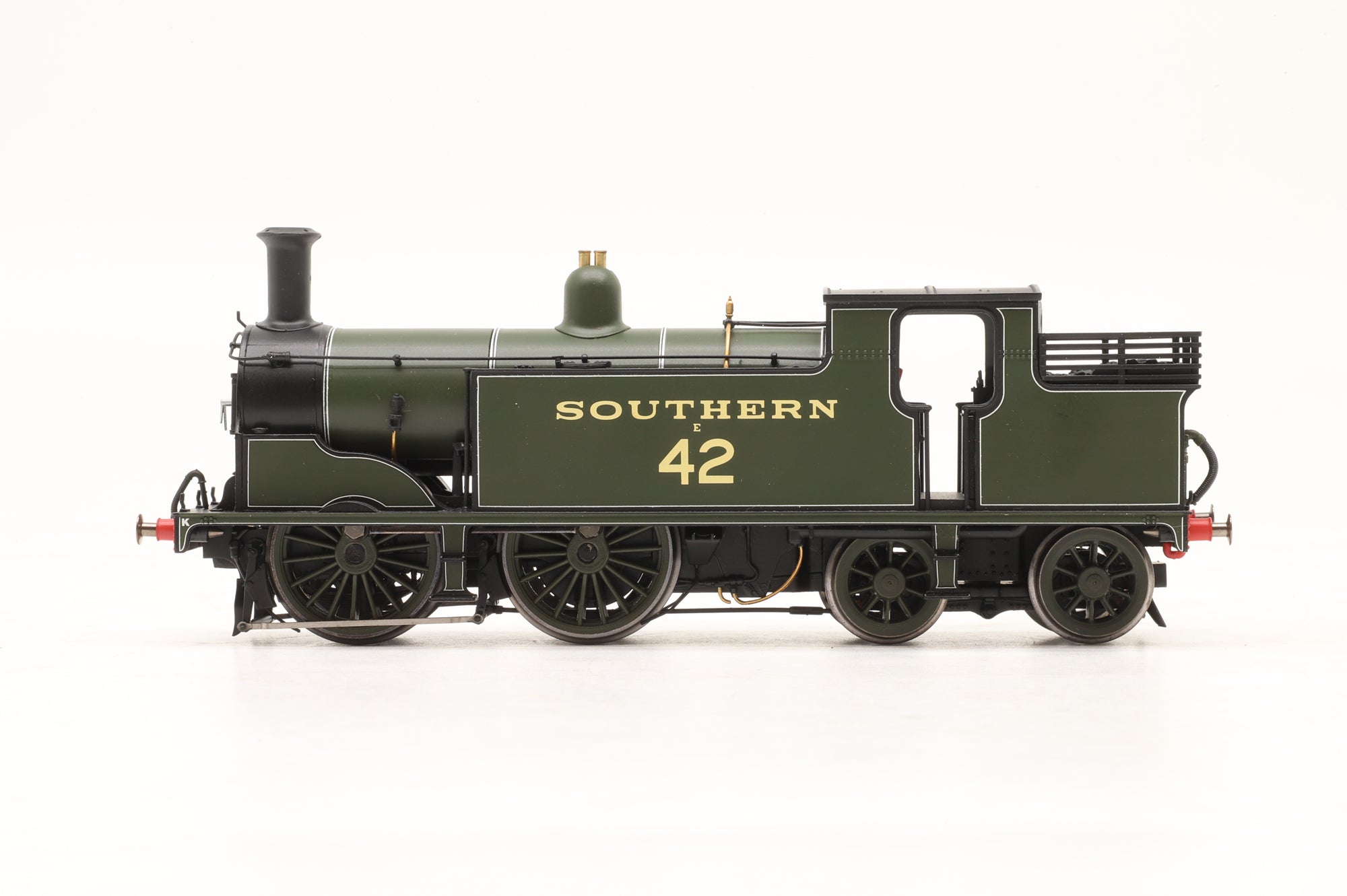 Hornby OO R2840 Class M7 No. 42 in SR Green