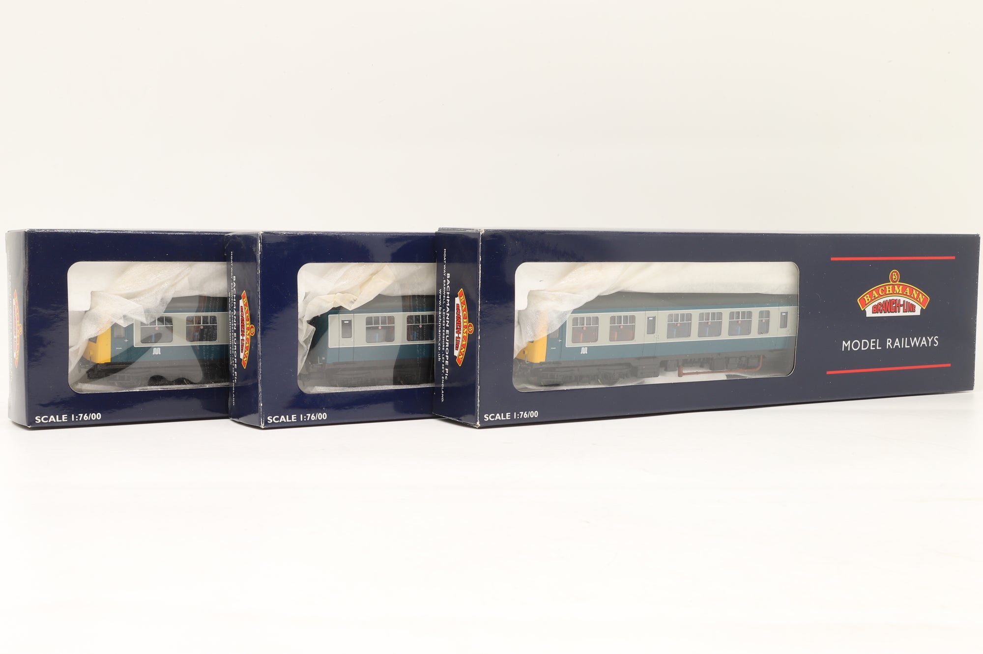 Bachmann OO 32-910 Class 108 3 Car DMU British Railways Blue & Grey