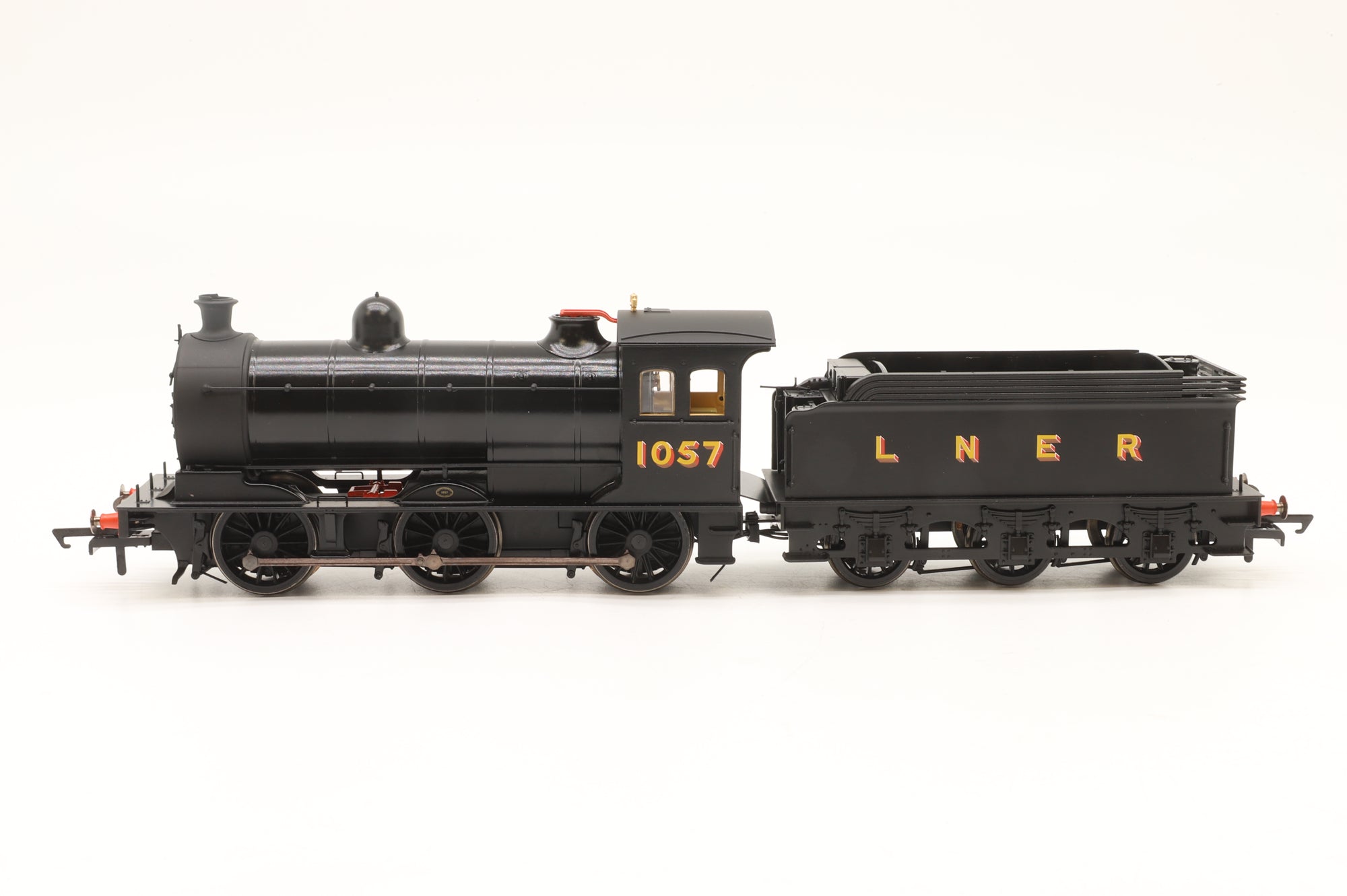 Oxford Rail OO OR76J26001XS LNER Class J26 '1057', DCC Sound