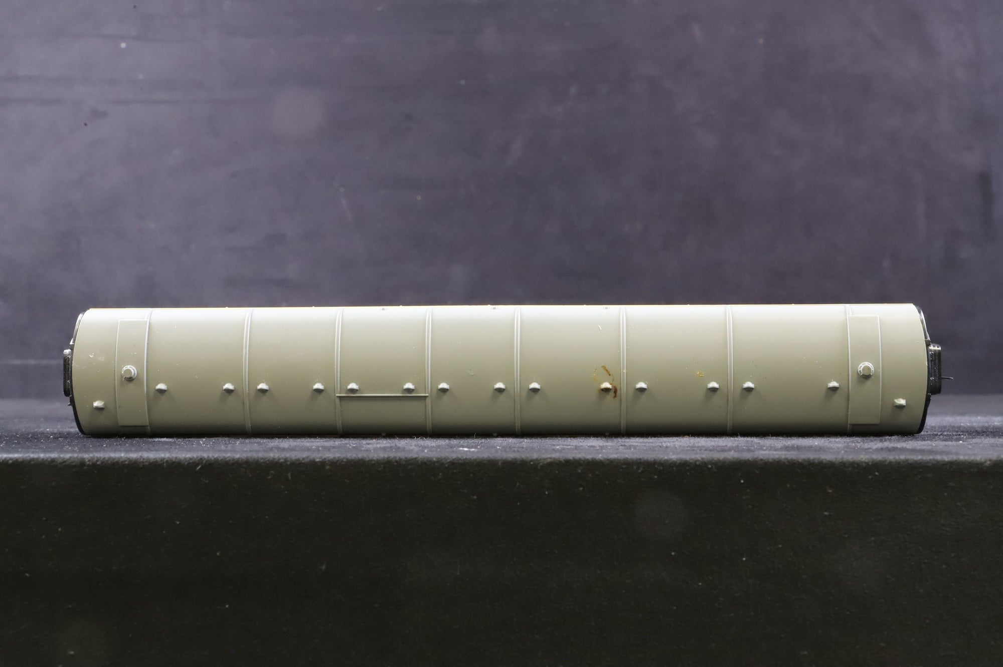 Hornby OO R120/ R121 Thomas & Friends Rake Of 4 Gordons Coaches