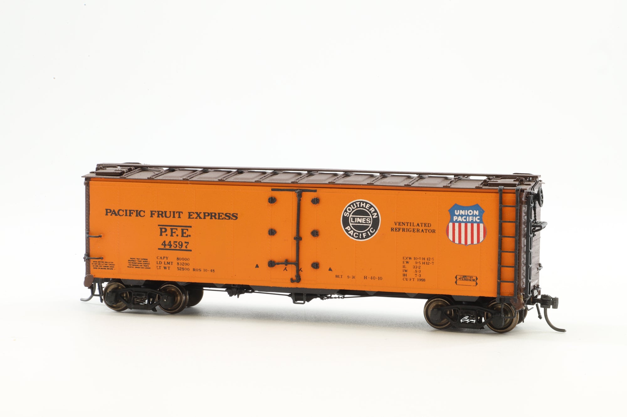 Challenger Imports HO Brass 2136.1 PFE Ice Reefer Class R40-10 '44597'