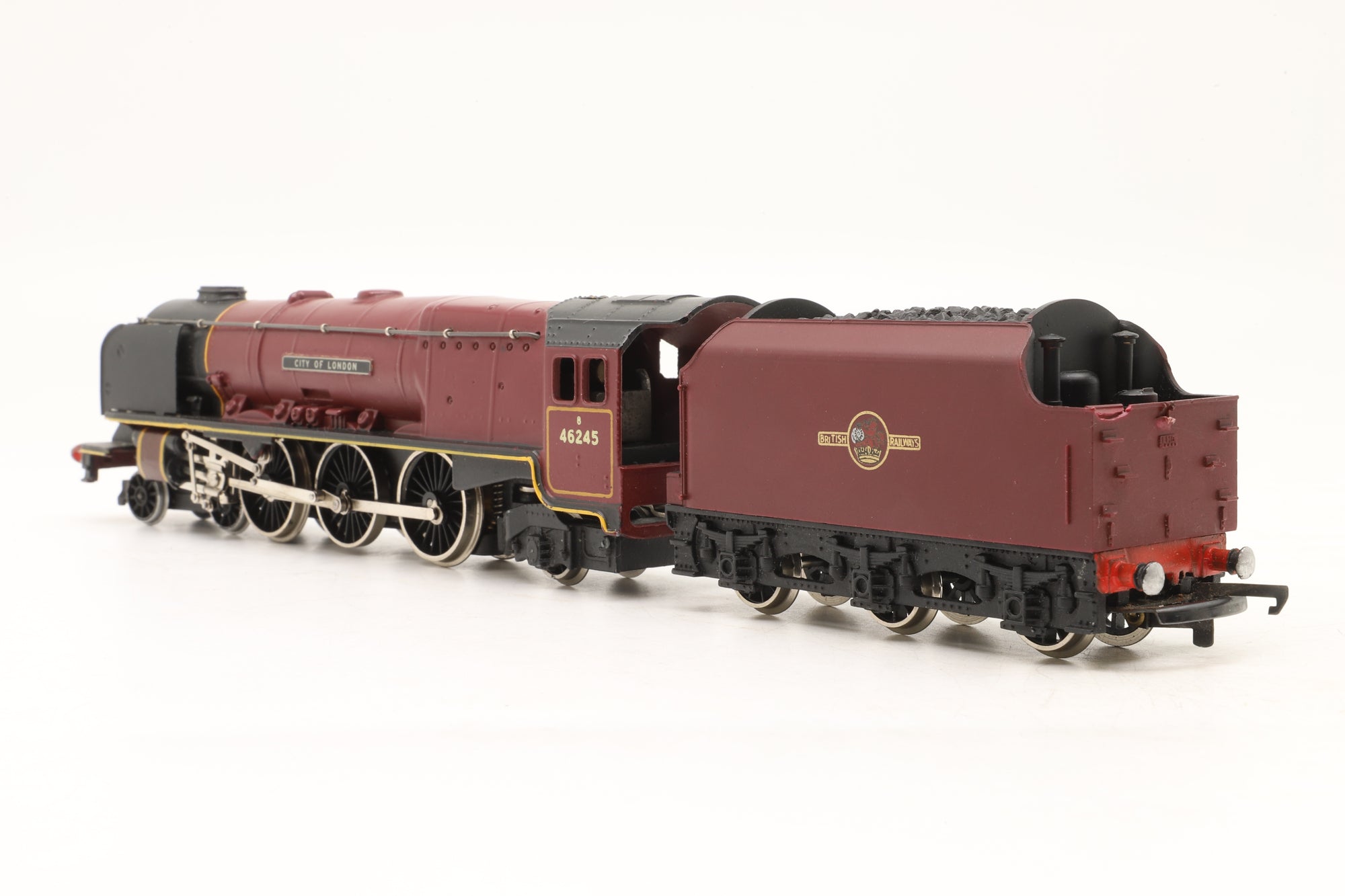 Wrenn OO W2226 Duchess Class '46245' BR Maroon L/C