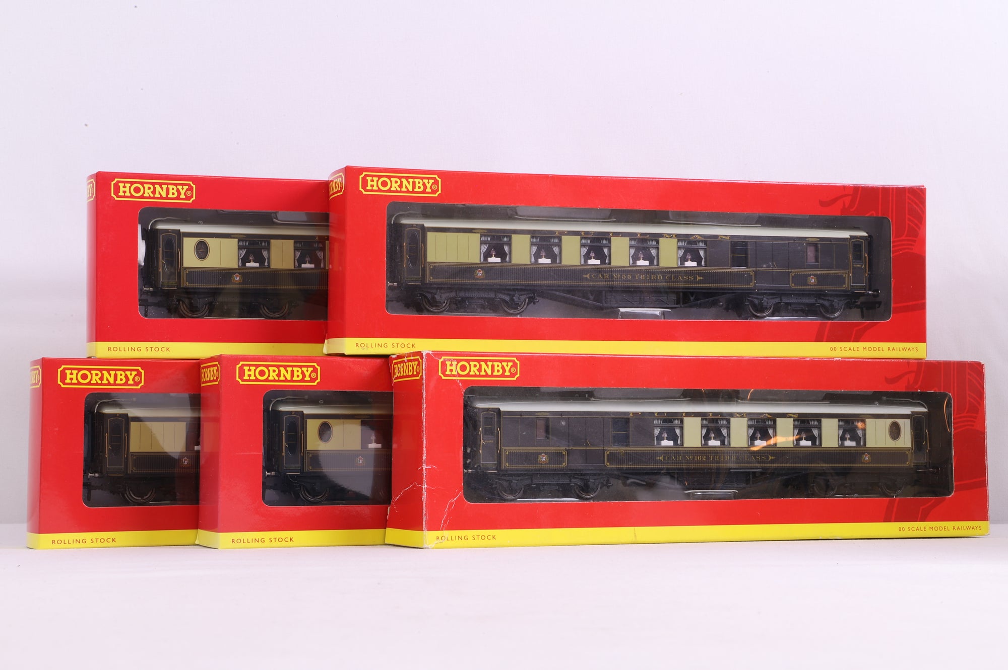 Hornby OO Rake Of 5 Pullman Cars Inc. R4425, R4421, R4150C, R4478 & R4482