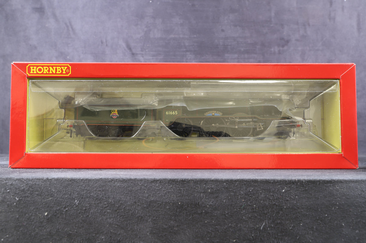 Hornby OO R3523 Class B17 &#39;61665&#39; &#39;Leicester City&#39; BR Lined Green E/C