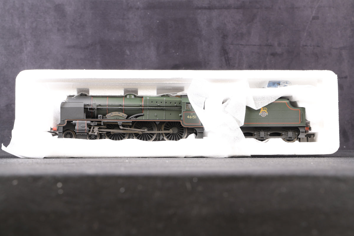 Bachmann OO 31-282 P/Boiler Scot &#39;46151&#39; &#39;The Royal Horse Guardsman&#39; BR Green E/C Weathered