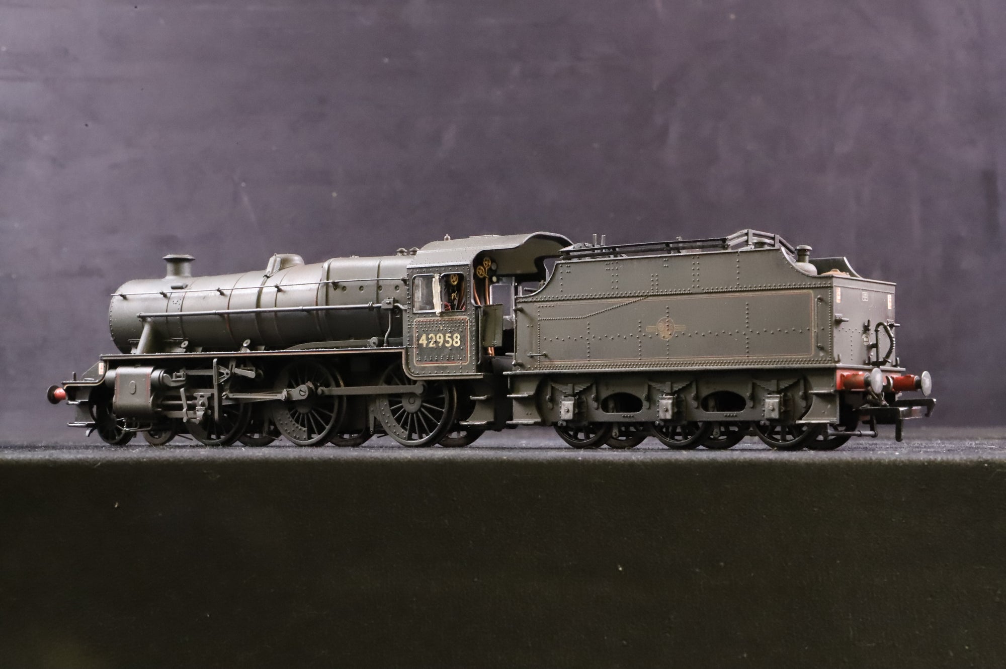 Bachmann OO Stanier Mogul '42958' BR Lined Black L/C Renumbered & Weathered