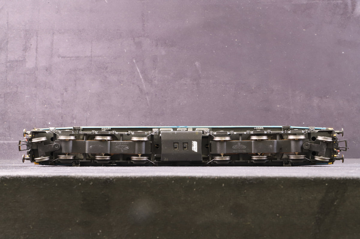 Bachmann OO 32-490SF Class 40 Diesel &#39;40063&#39; BR Blue Weathered DCC Sound