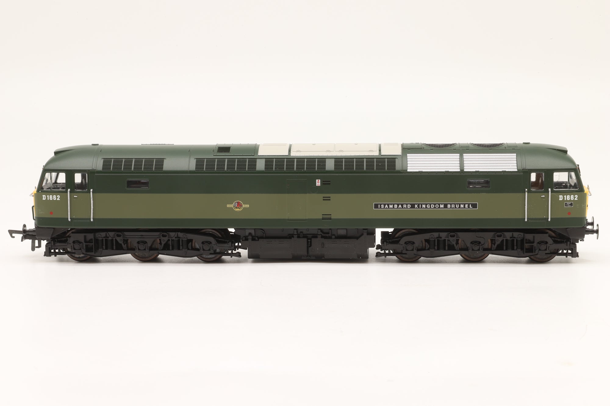 Heljan OO 4701 Class 47 Diesel 'D1662' 'Isambard Kingdom Brunel' BR 2 Tone Green DCC Sound