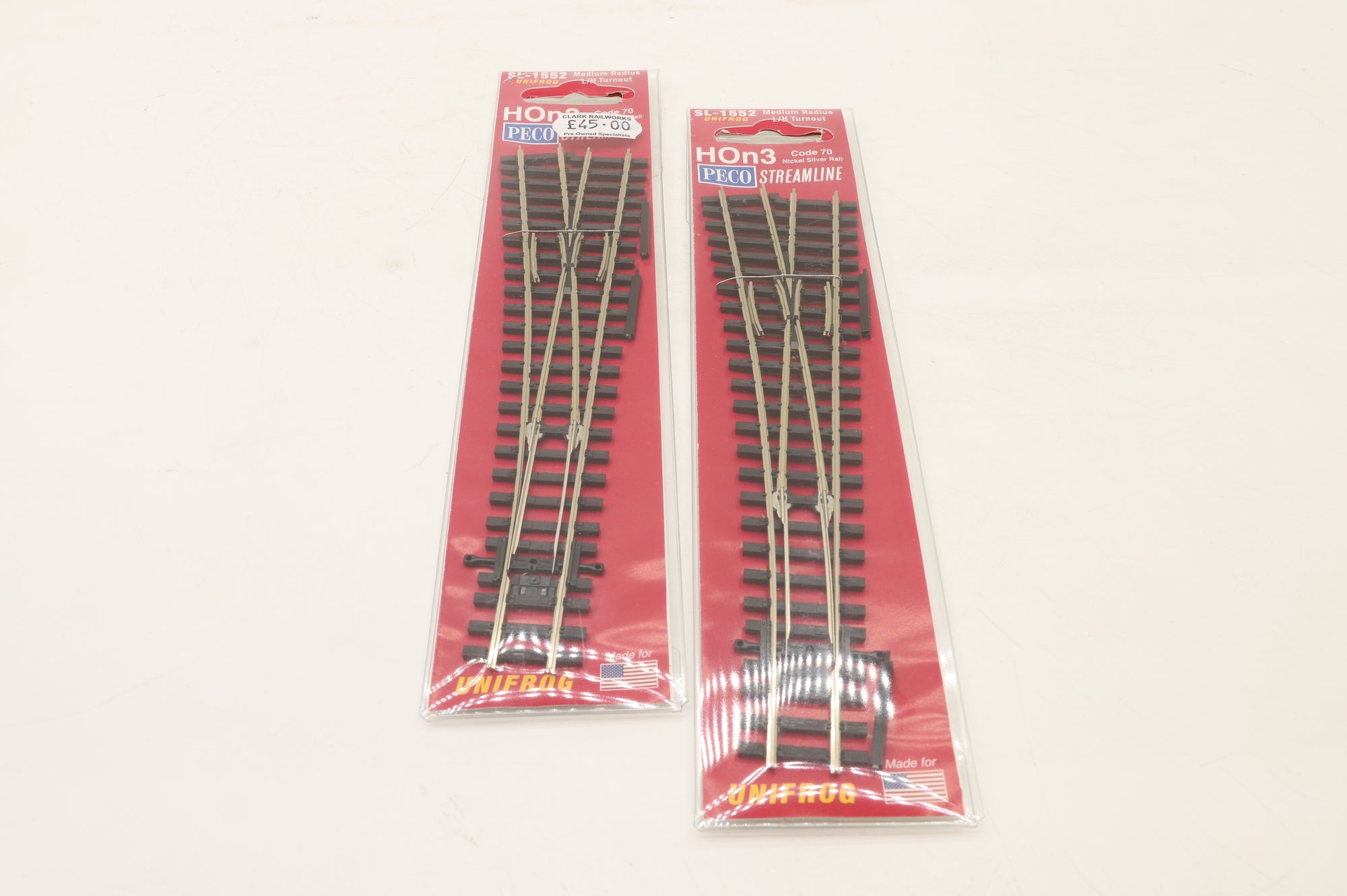 Peco HOn3 SL-1552 Code 70 Medium Radius L/H Turnout x 2