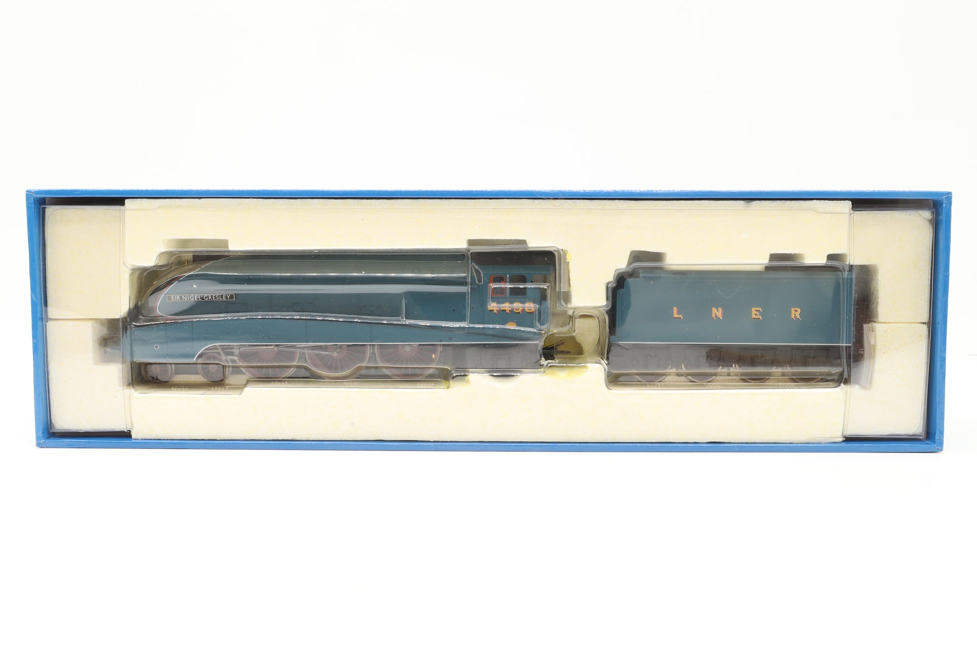 Hornby OO R2688 LNER 4-6-2 Class A4 'Sir Nigel Gresley', Ltd Ed 1223/2008
