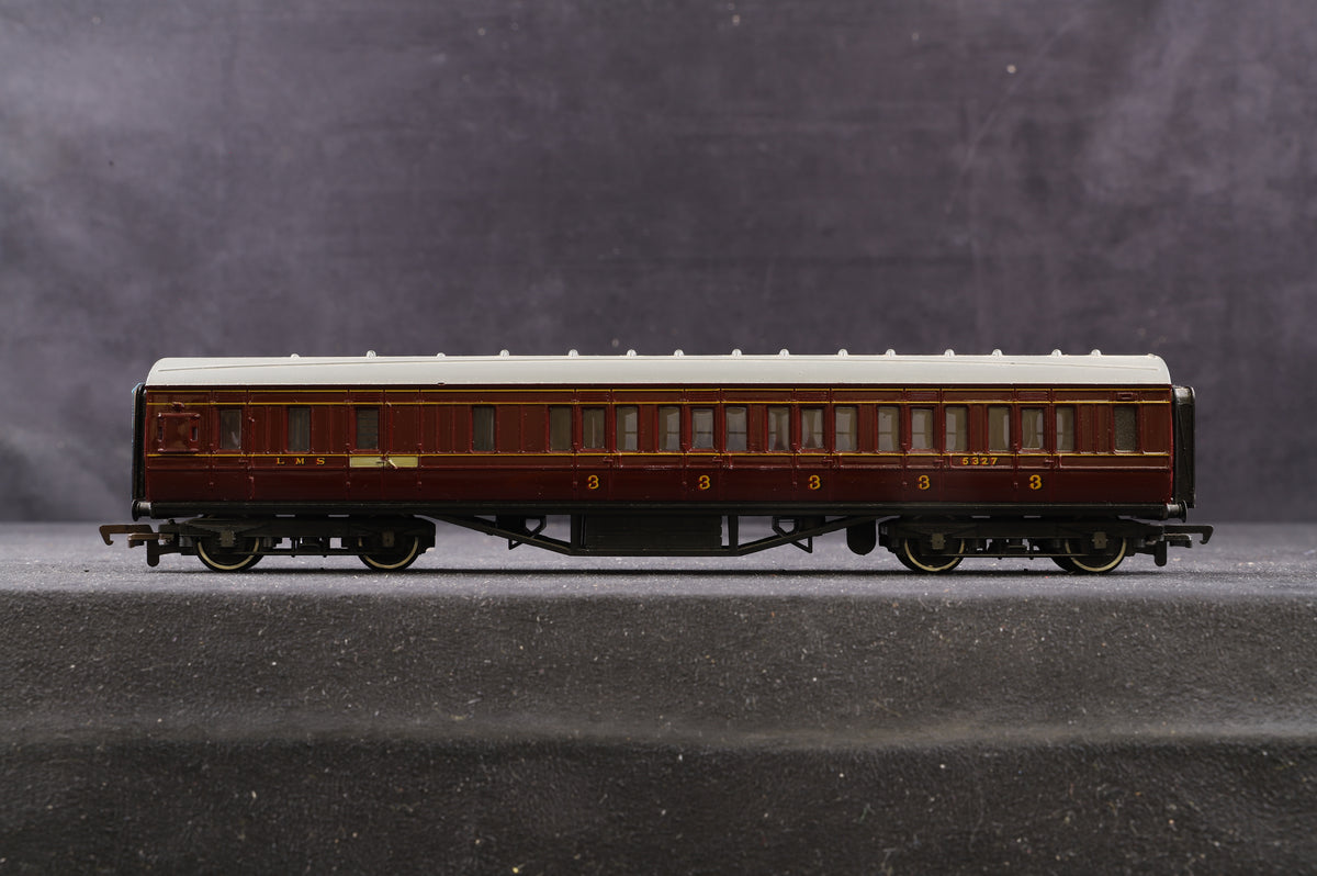 Bachmann OO Rake Of 7 LMS Coaches