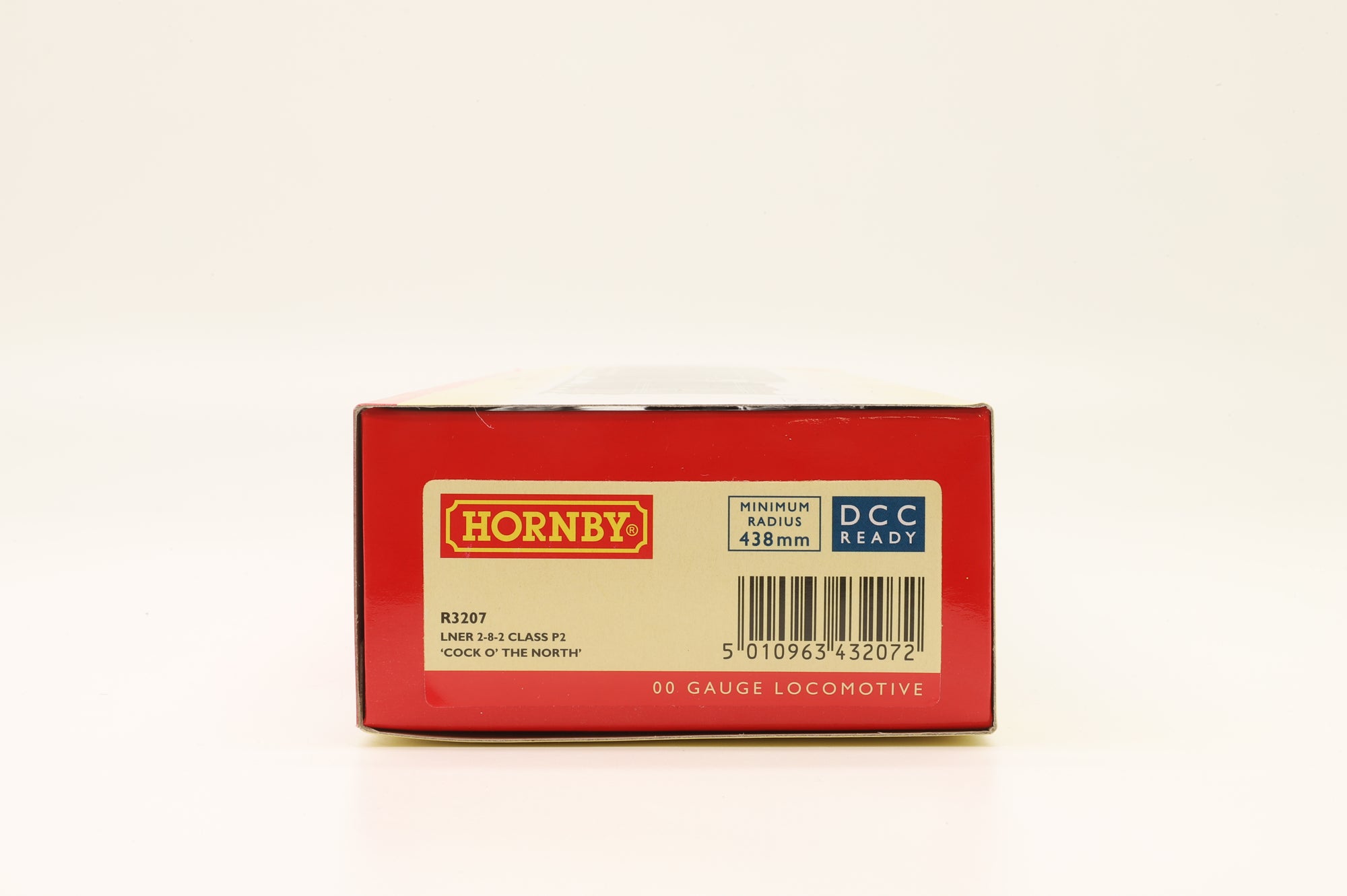 Hornby OO R3207 Class P2 '2001' 'Cock O' The North' LNER Apple Green
