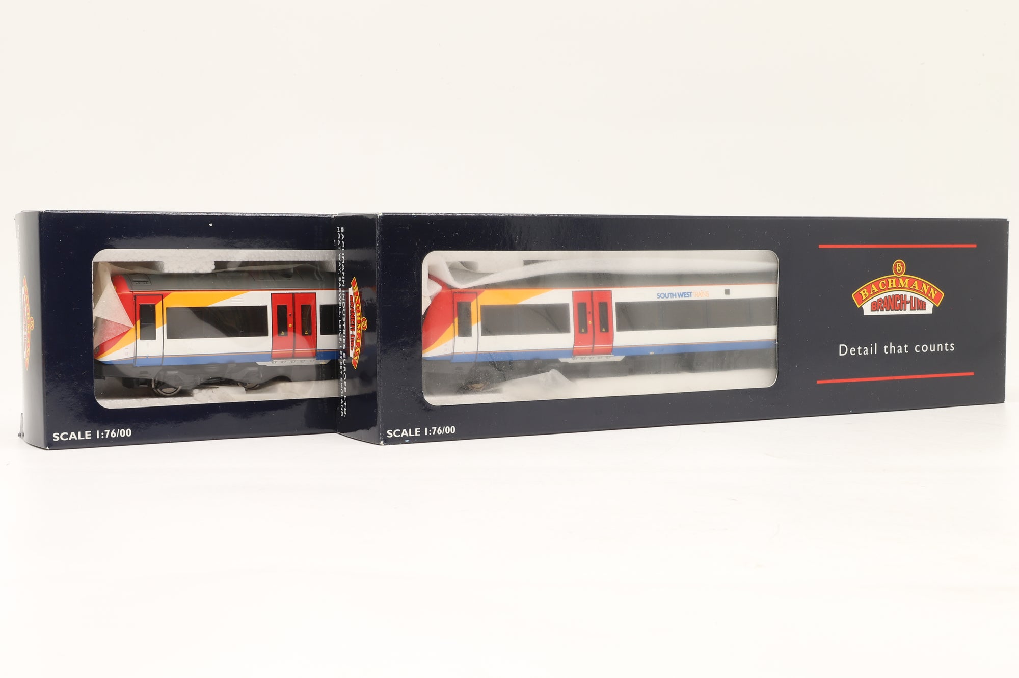 Bachmann OO 32-452 Class 170/4 Turbostar 2 Car DMU Southwest Trains