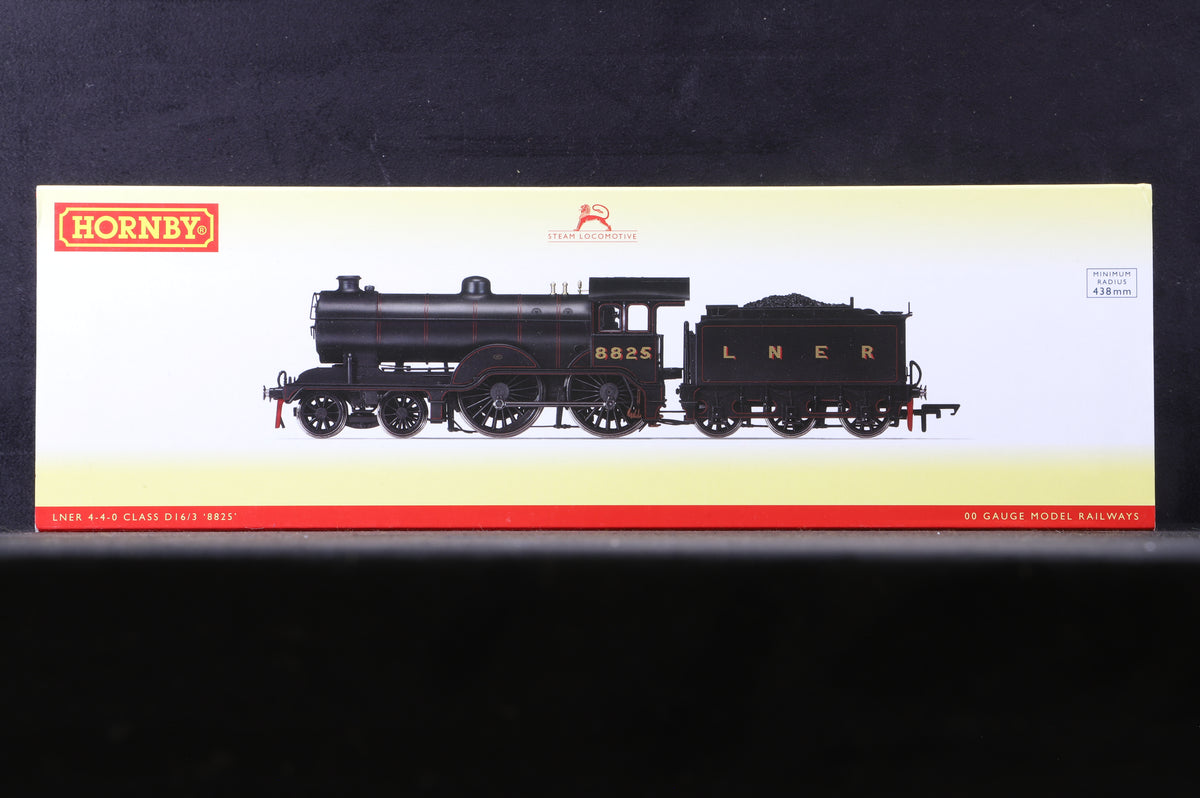 Hornby OO R3233 Class D16 8825 in Lined LNER Black