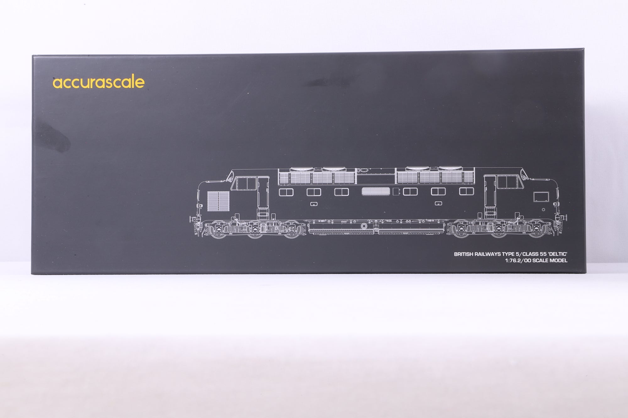 Accurascale OO ACC-2161-DCC Class 55 Deltic 55011 'The Royal Northumberland Fusiliers' in BR Blue - DCC Sound