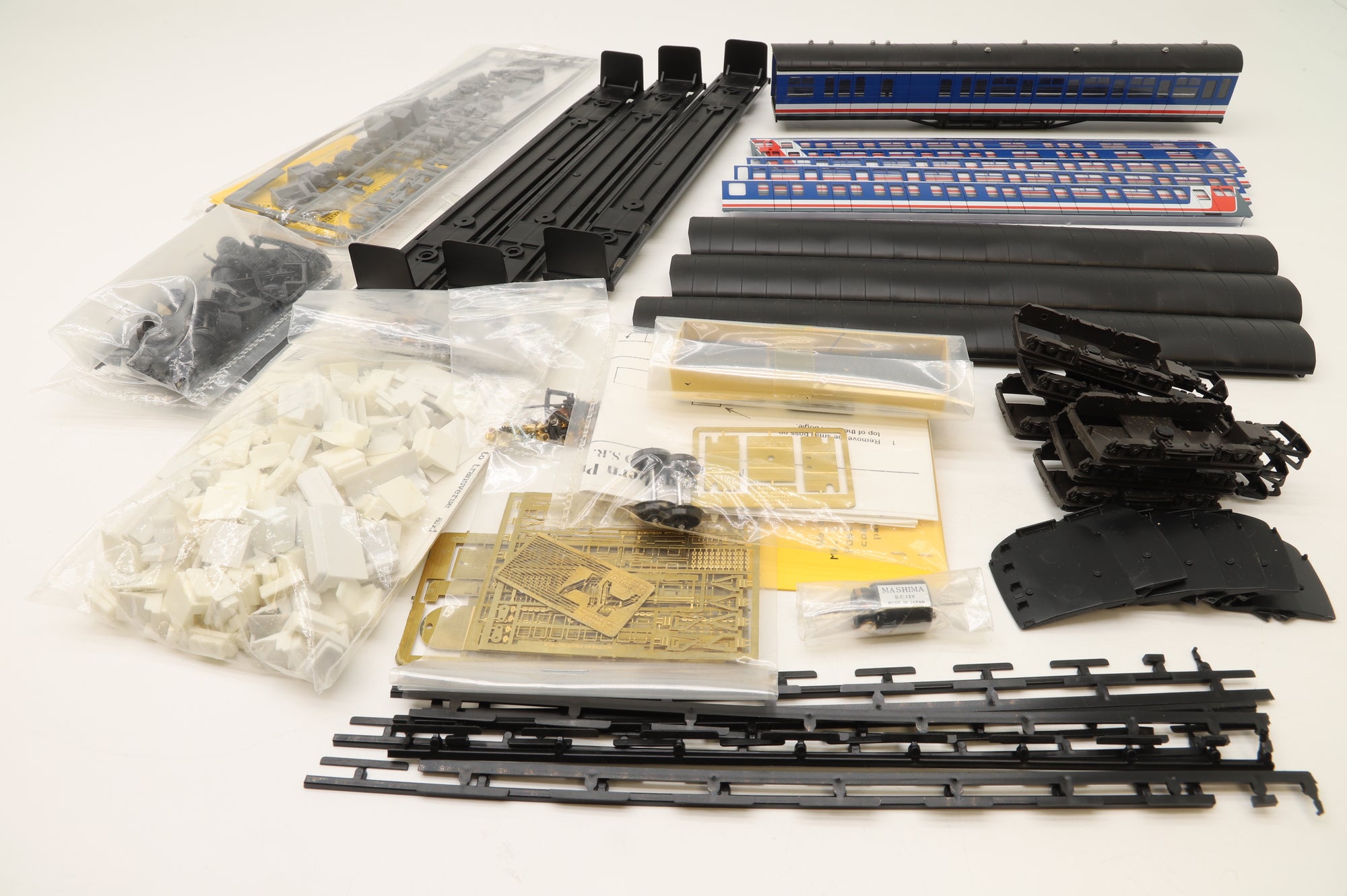 WORKSHOP Southern Pride Models OO BR 863  BR Electric Multiple Unit 4 VEP Network Southeast Part Built