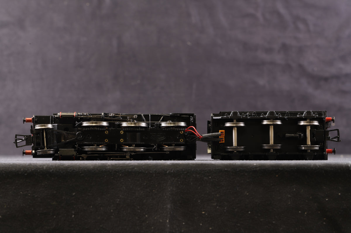 Bachmann OO 32-826 Ivatt Class 2MT 2-6-0 &#39;46440&#39; BR Lined Black E/C, DCC Fitted