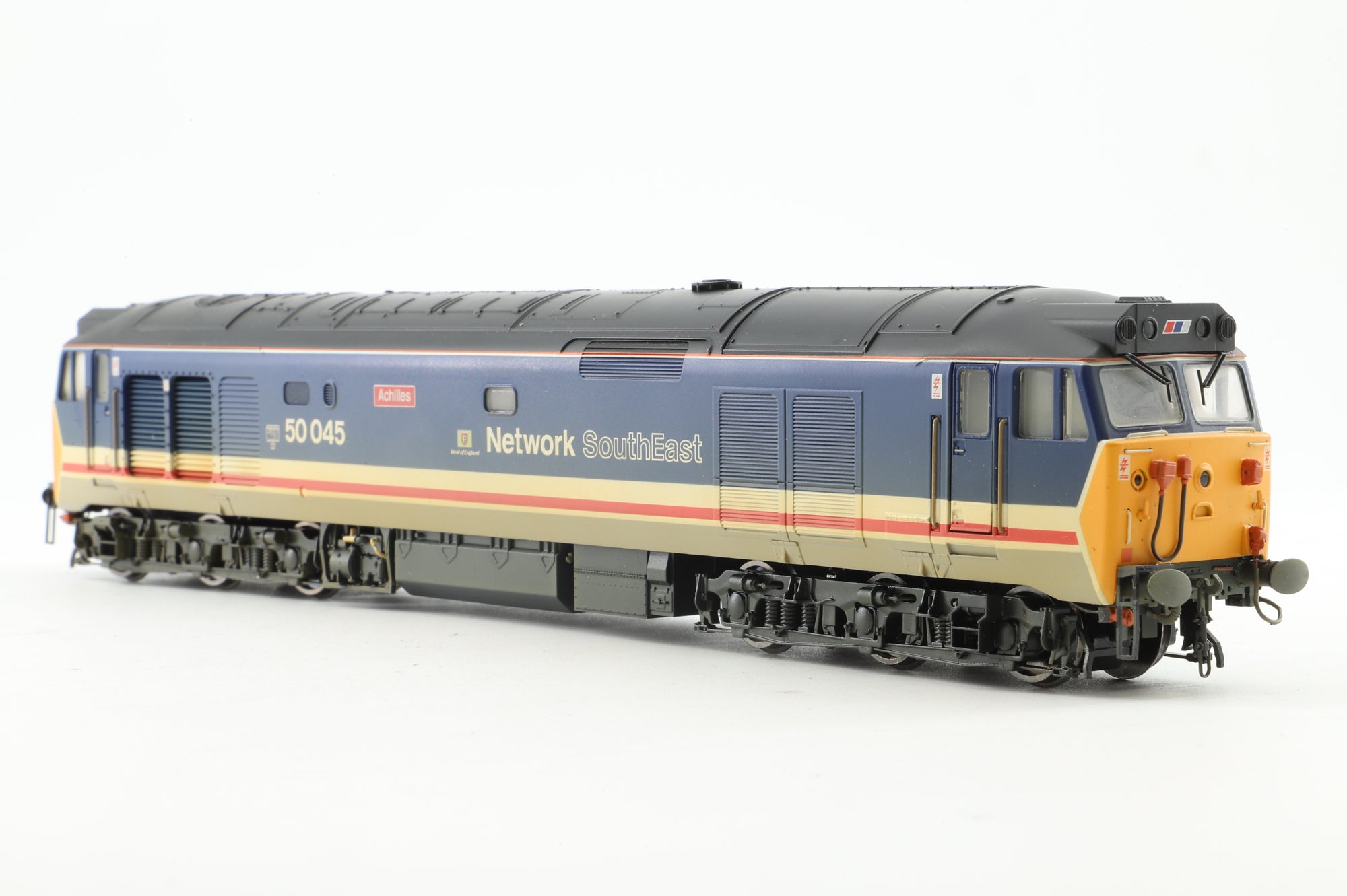 Hornby OO R2350 Class 50 50045 'Achilles' in BR NSE Livery w/ 'West of England' Emblem