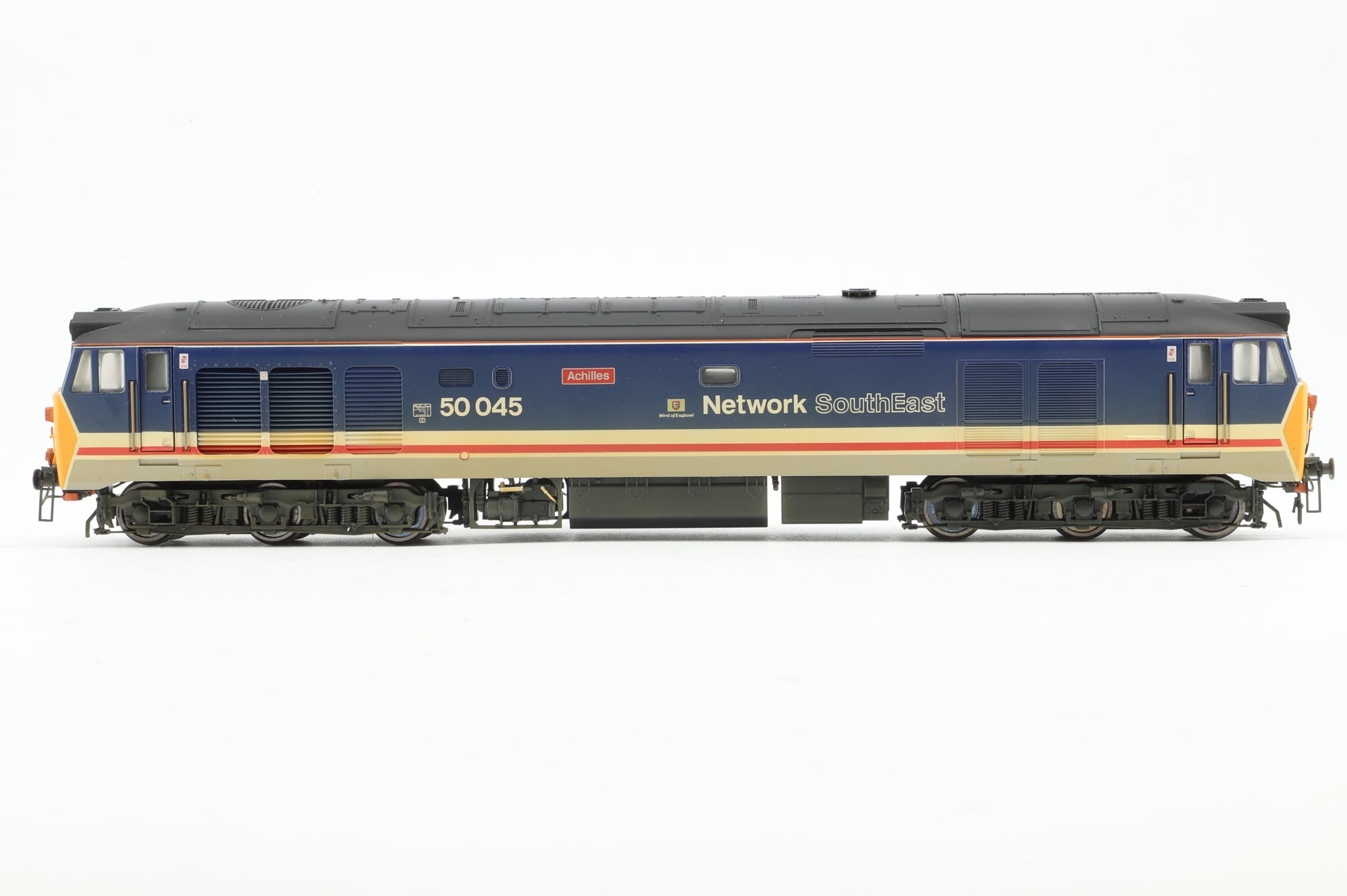 Hornby OO R2350 Class 50 50045 'Achilles' in BR NSE Livery w/ 'West of England' Emblem