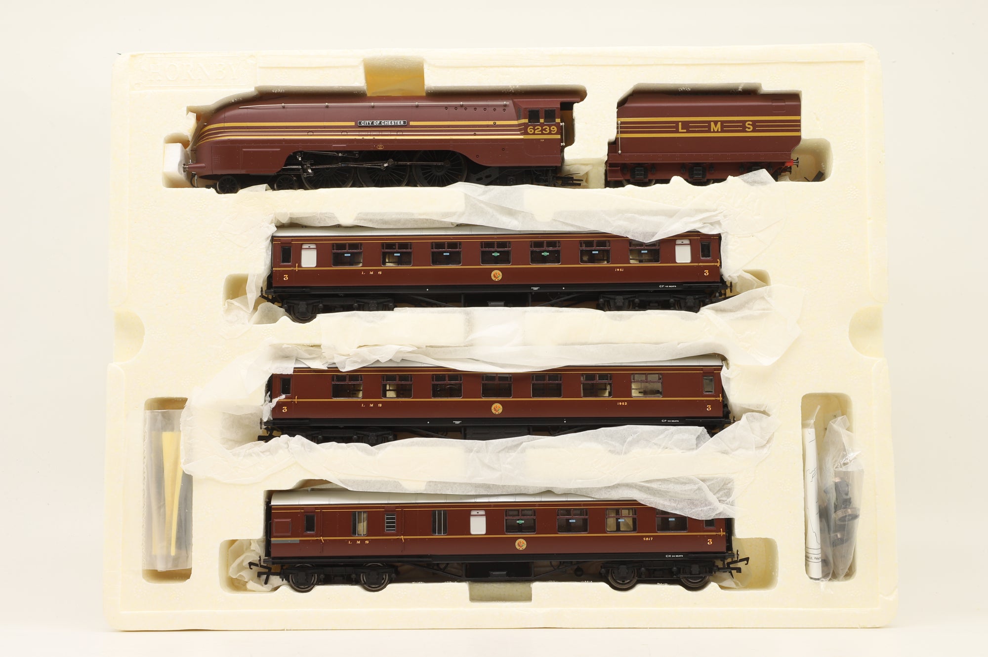 Hornby OO R2907 'The Days of Red and Gold' Train Pack Limited Edition 285/1000
