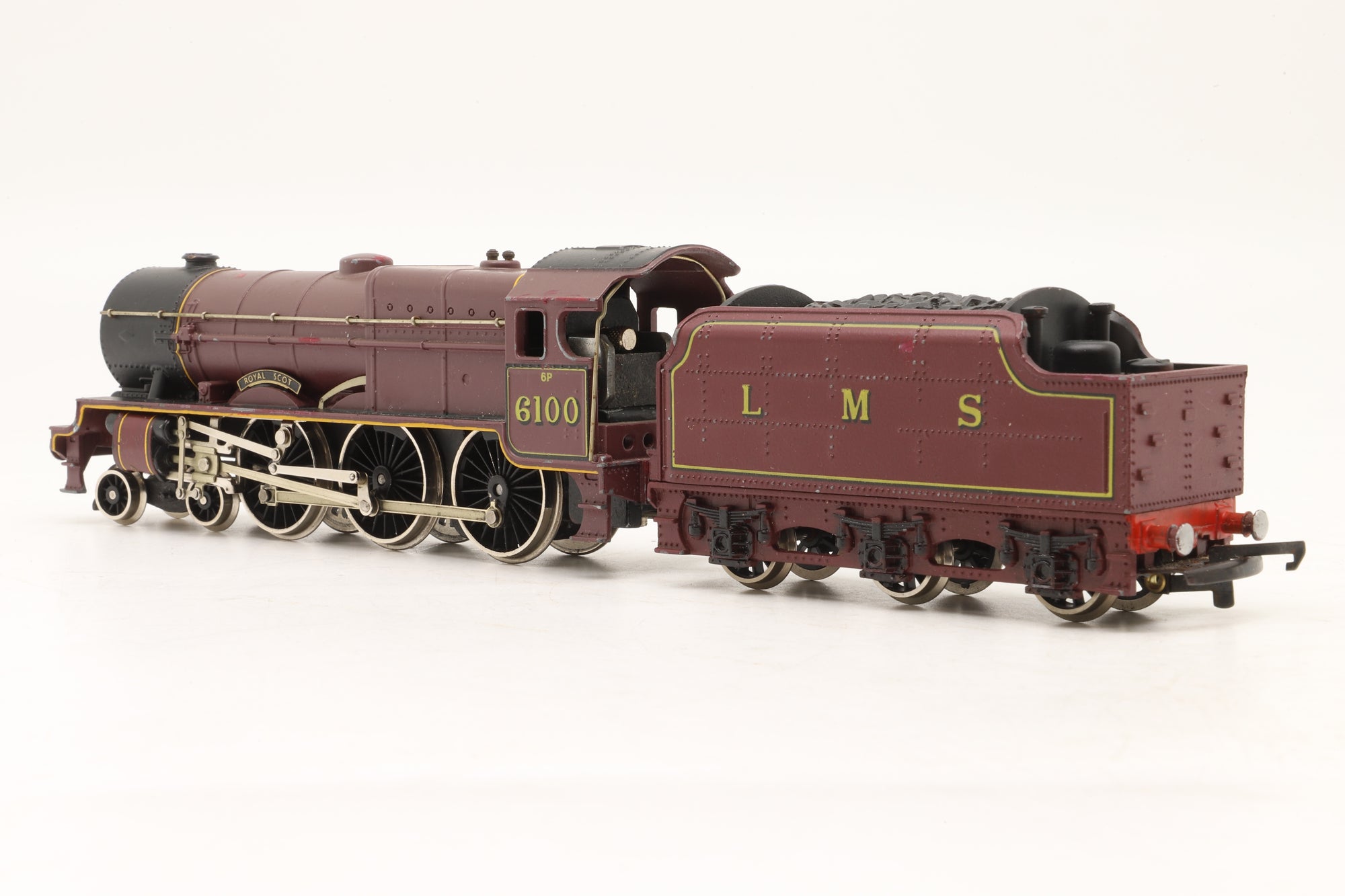 WORKSHOP Wrenn OO W2260 Royal Scot Class '6100' LMS Maroon
