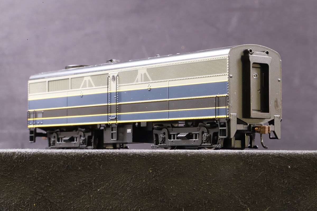 Bachmann HO 64805 Alco FB2 &#39;B Unit&#39; B&amp;O DCC Fitted