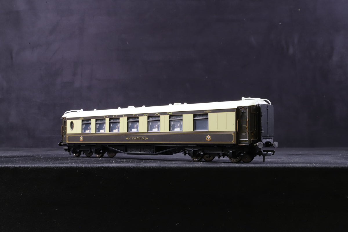 Hornby OO R1073 Pack Of 3 Pullman Coaches &#39;Minerva, Ibis &amp; Cygnus&#39; Split From Pack