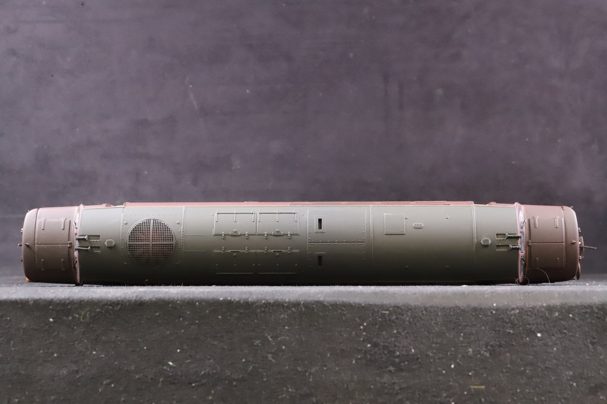 Bachmann OO Class 37 West Coast Railways 'Loch Laidon' '37214', DCC Fitted, Weathered