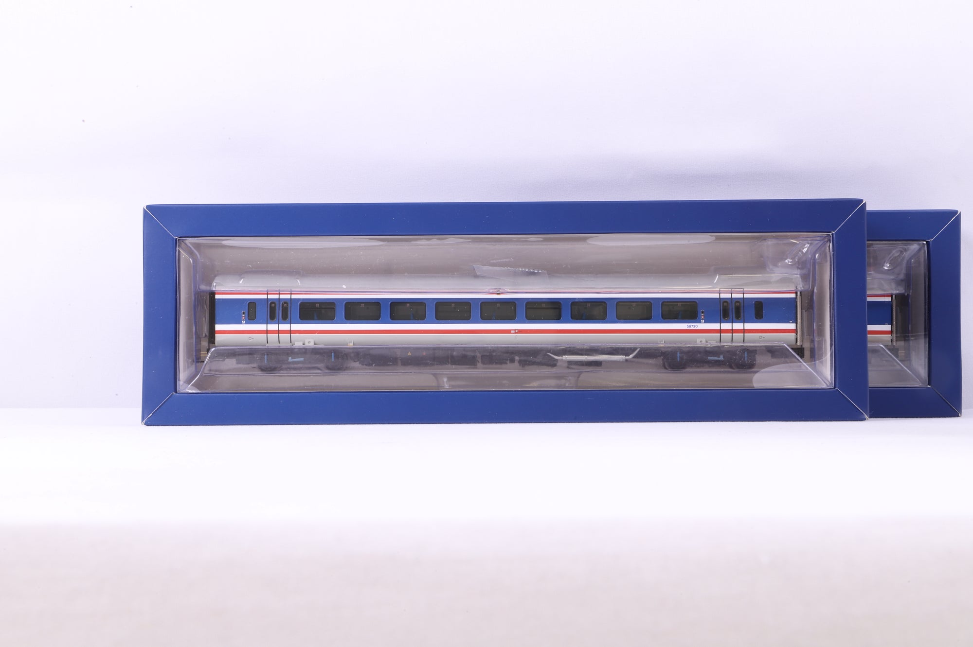 Bachmann OO 31-520 Class 159 3-Car DMU 159013 in BR NSE Livery