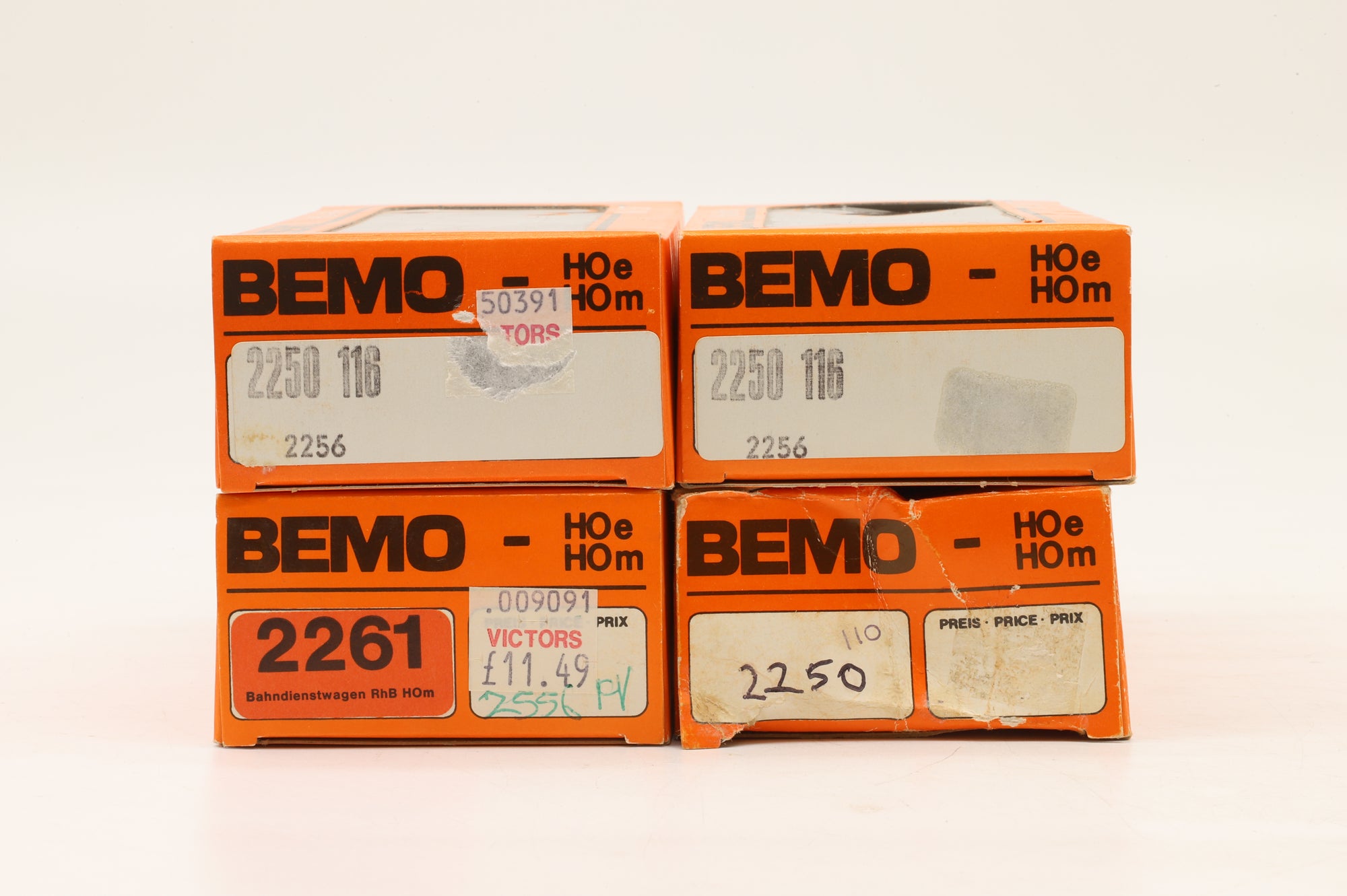 BEMO HOm Rake of 4x RhB Box Vans