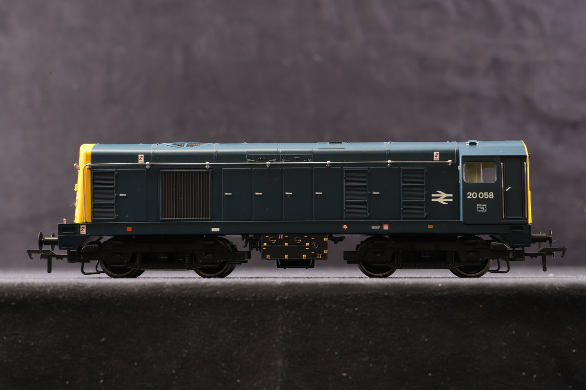 Bachmann OO 32-025A Class 20 &#39;20058&#39; BR Blue With Indicator Discs