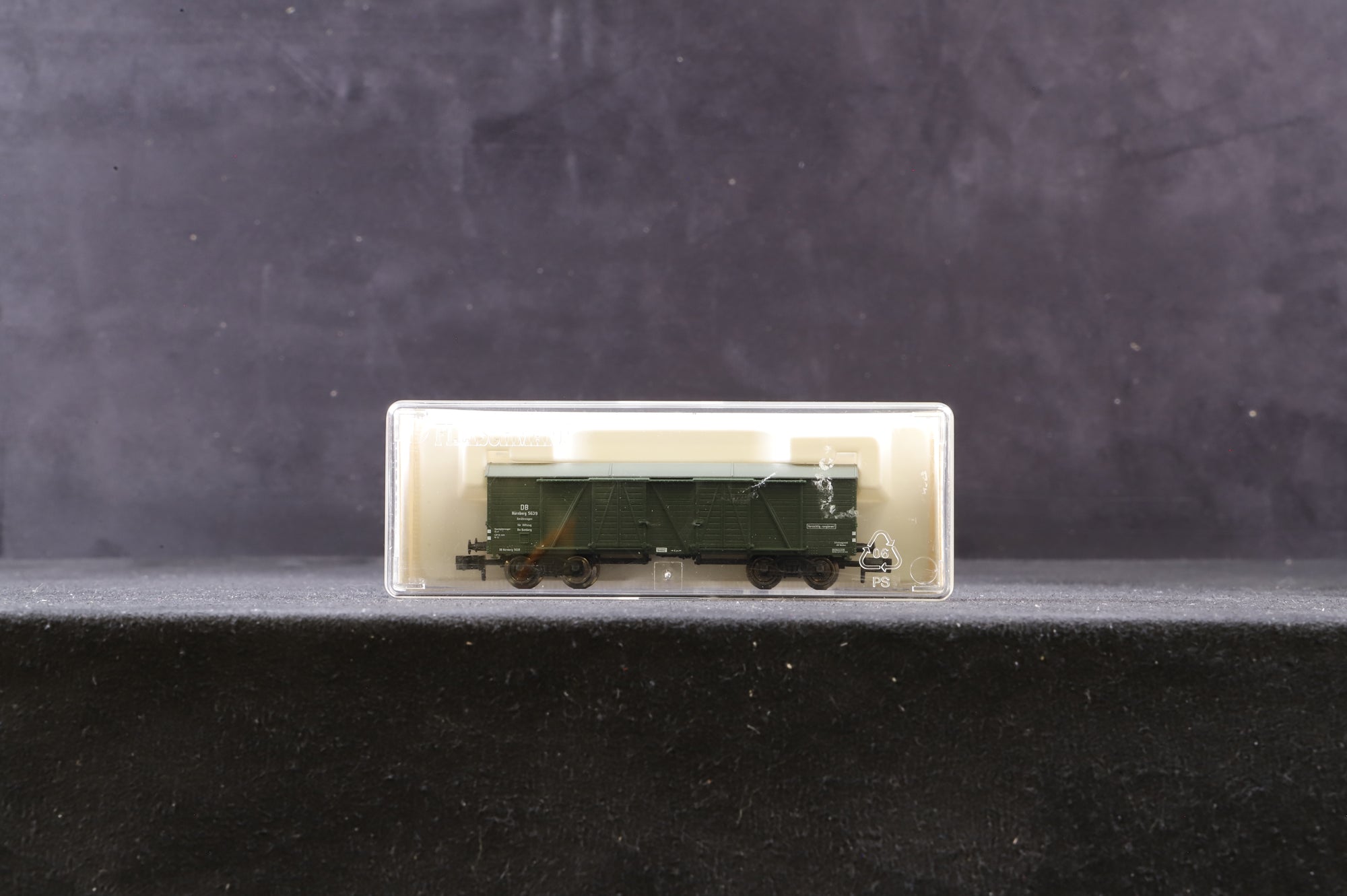 Fleischmann N 8390 Rake Of 5 DB Green Box Vans