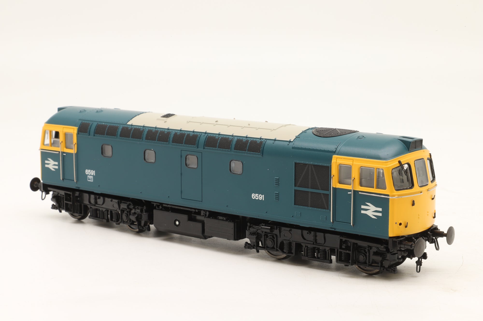 WORKSHOP Heljan OO 3322 Class 33/2 6591 in BR Blue