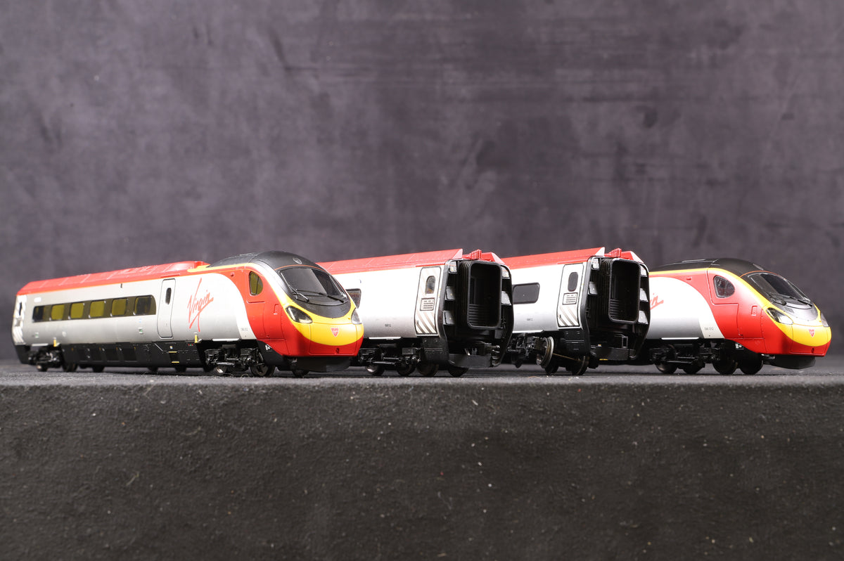 Hornby OO Class 390 Pendolino Virgin Trains 4 Car Set, DCC Fitted