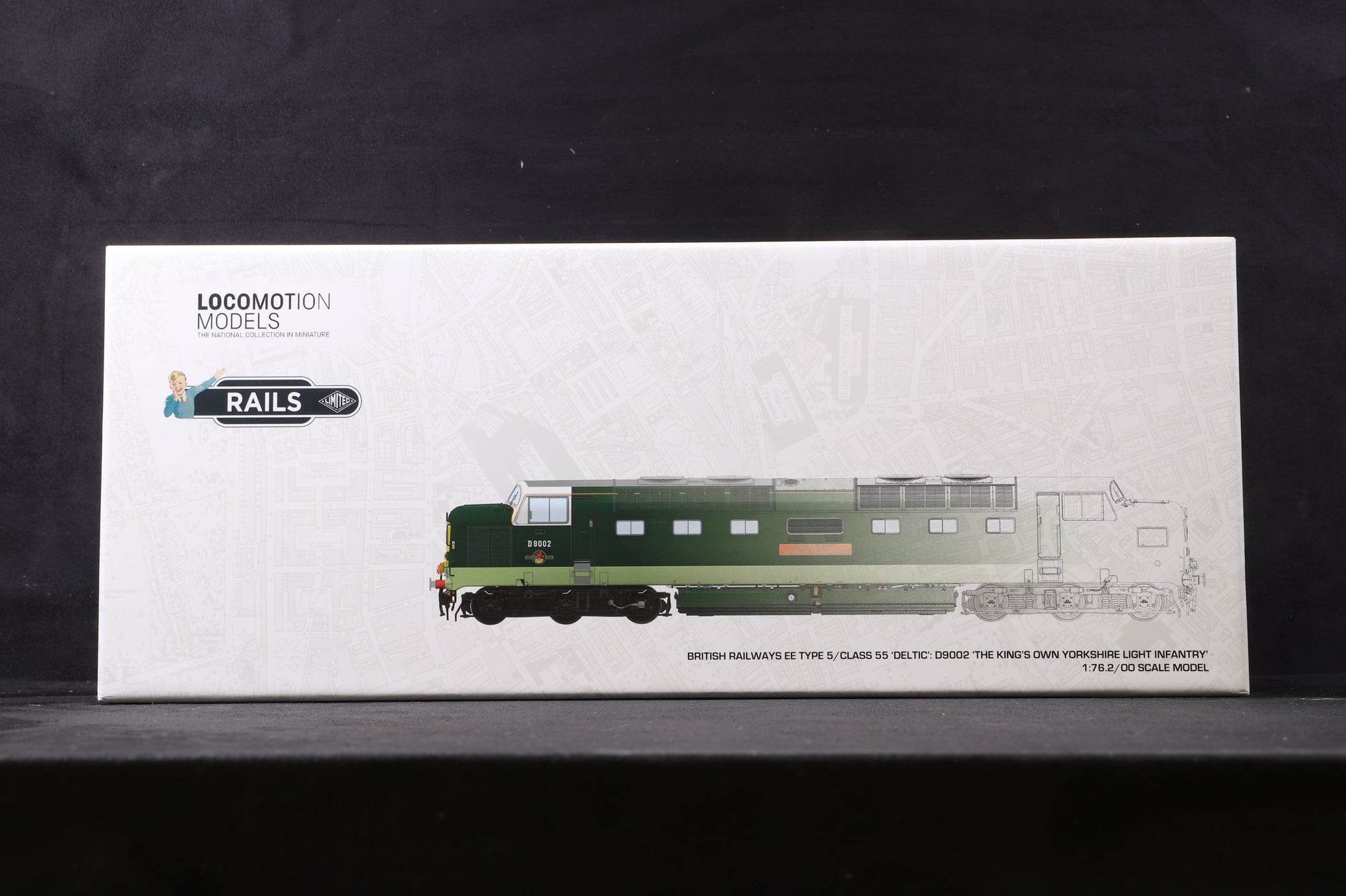 Accurascale OO ACC-2172-DCC BR EE Type 5/Class 55 'D9002' 'The Kings Own Light Infantry' BR Green Small Yellow Panels (As Preserved)