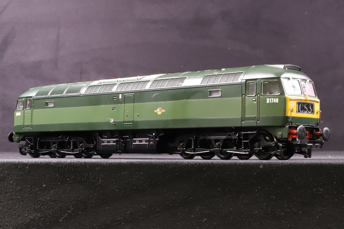 Bachmann OO 32-801DS Class 47 D1746 in BR Green - DCC Sound