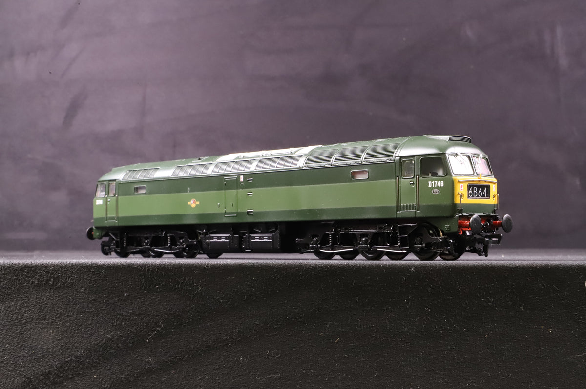 Bachmann OO 32-801DS Class 47 D1746 in BR Green - DCC Sound