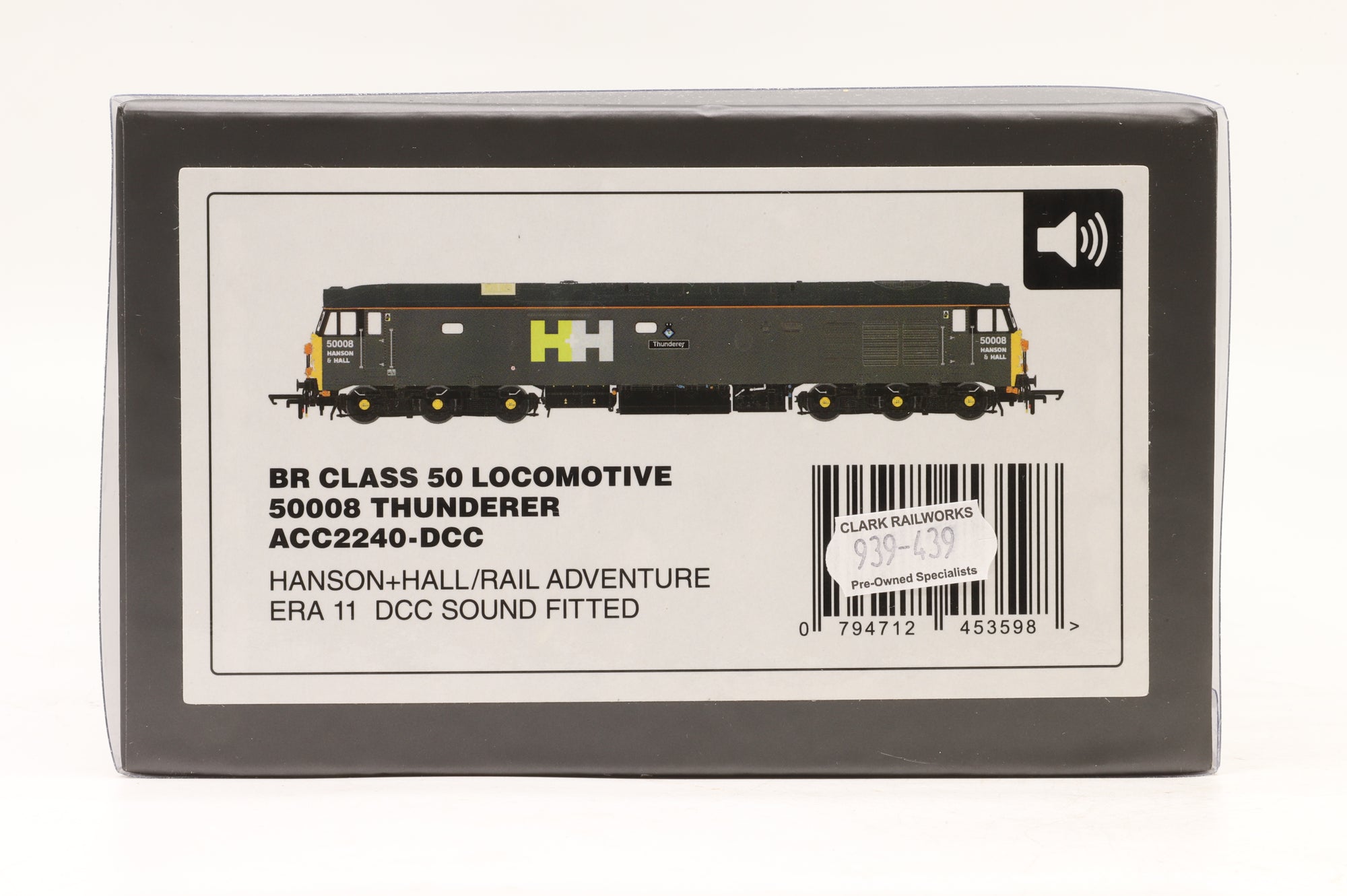 Accurascale OO ACC2240 Class 50 '50008' 'Thunderer' Hanson & Hall Rail Adventure DCC Sound