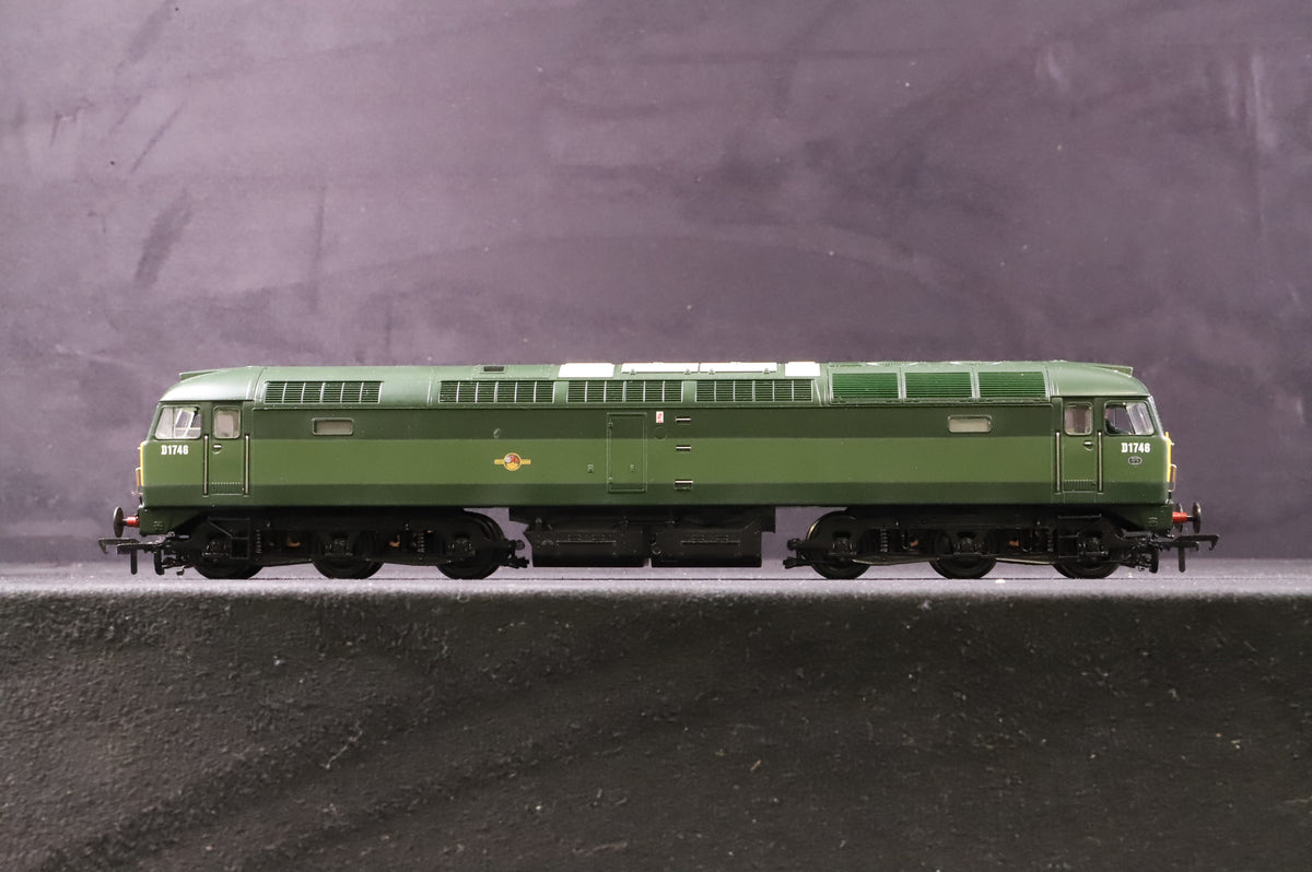Bachmann OO 32-801DS Class 47 D1746 in BR Green - DCC Sound
