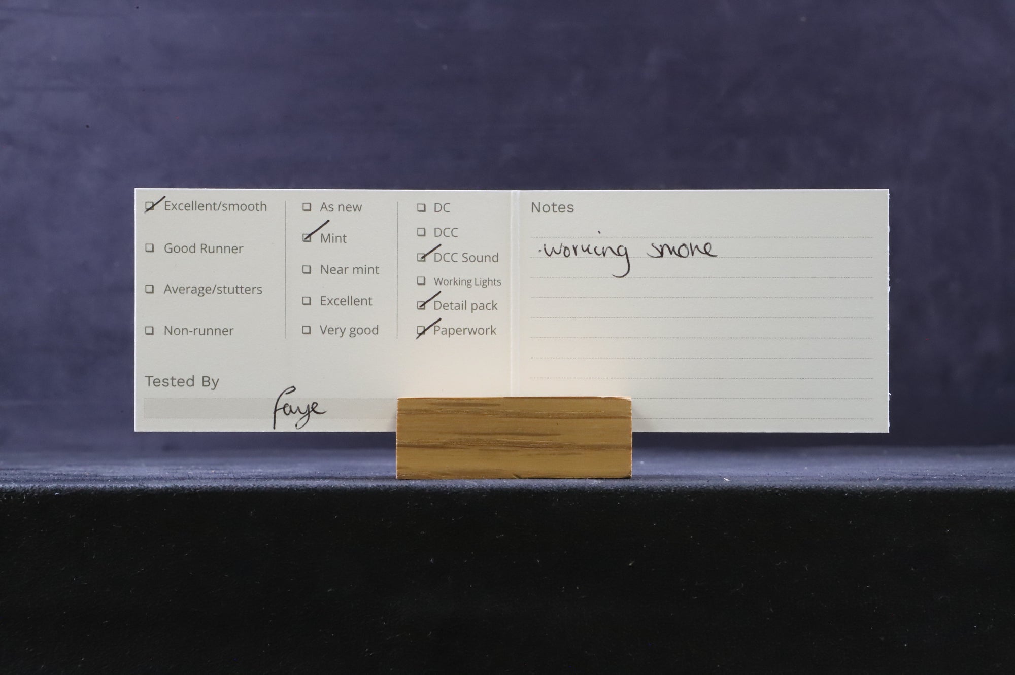 Hornby OO R30395SS Thompson Class A2/2 '60501' 'Cock O' The North' BR Green E/C DCC Sound & Smoke