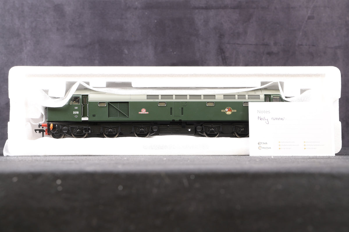 Bachmann OO 32-478 Class 40 &#39;D210&#39; &#39;Empress Of Britain&#39; Indicator Discs BR Green