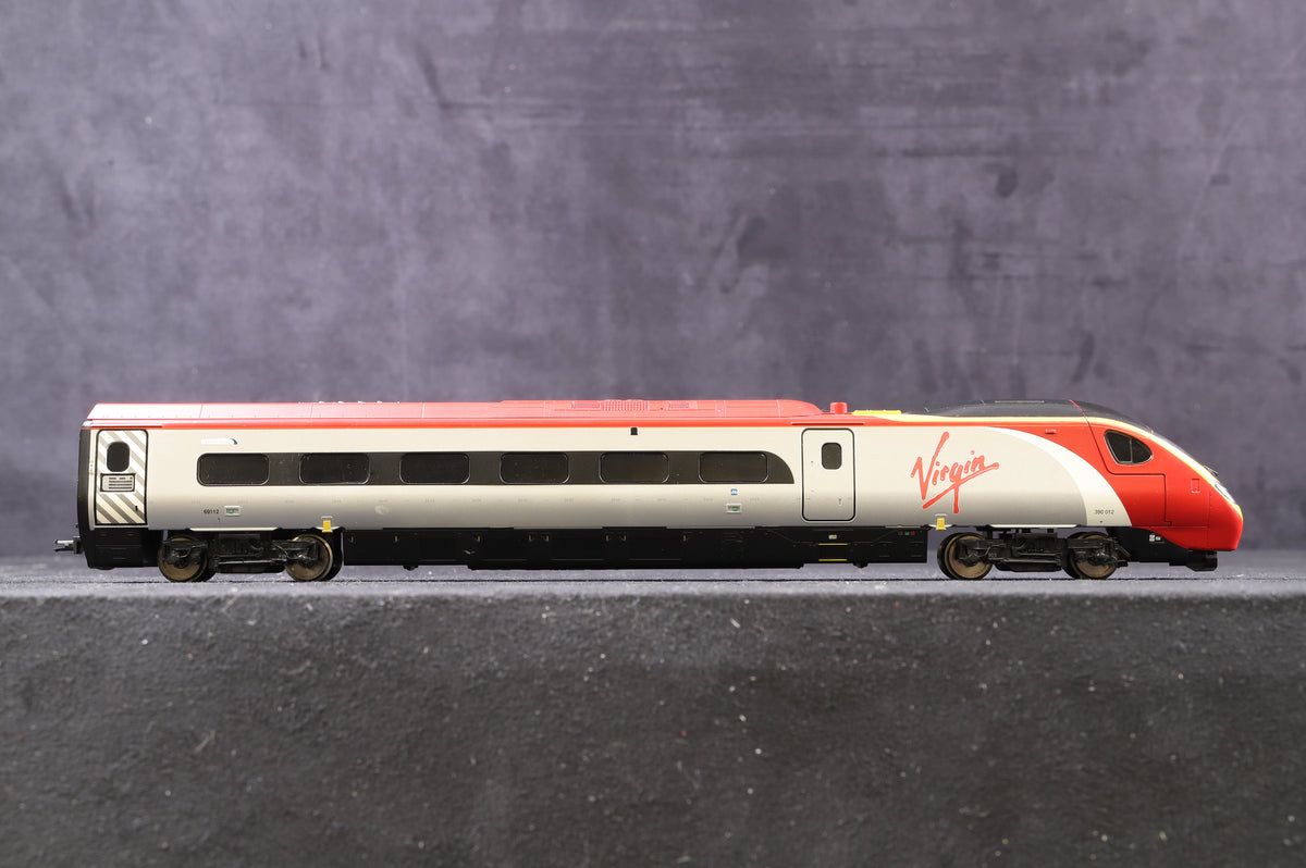 Hornby OO Class 390 Pendolino Virgin Trains 4 Car Set, DCC Fitted