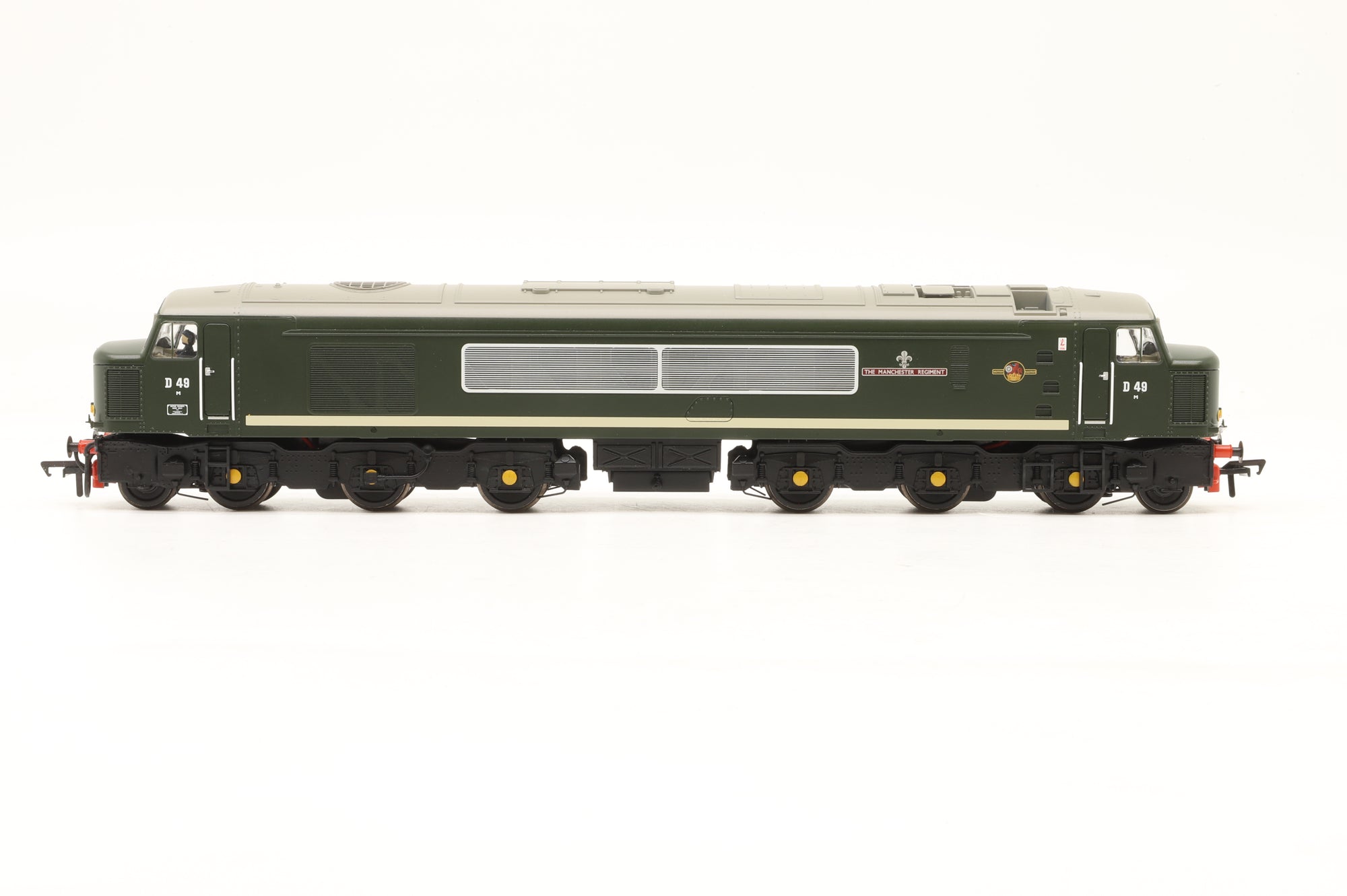 Bachmann OO 32-678A Class 45 No. D49 'Manchester Regiment' BR Green (Small Yellow Panels)