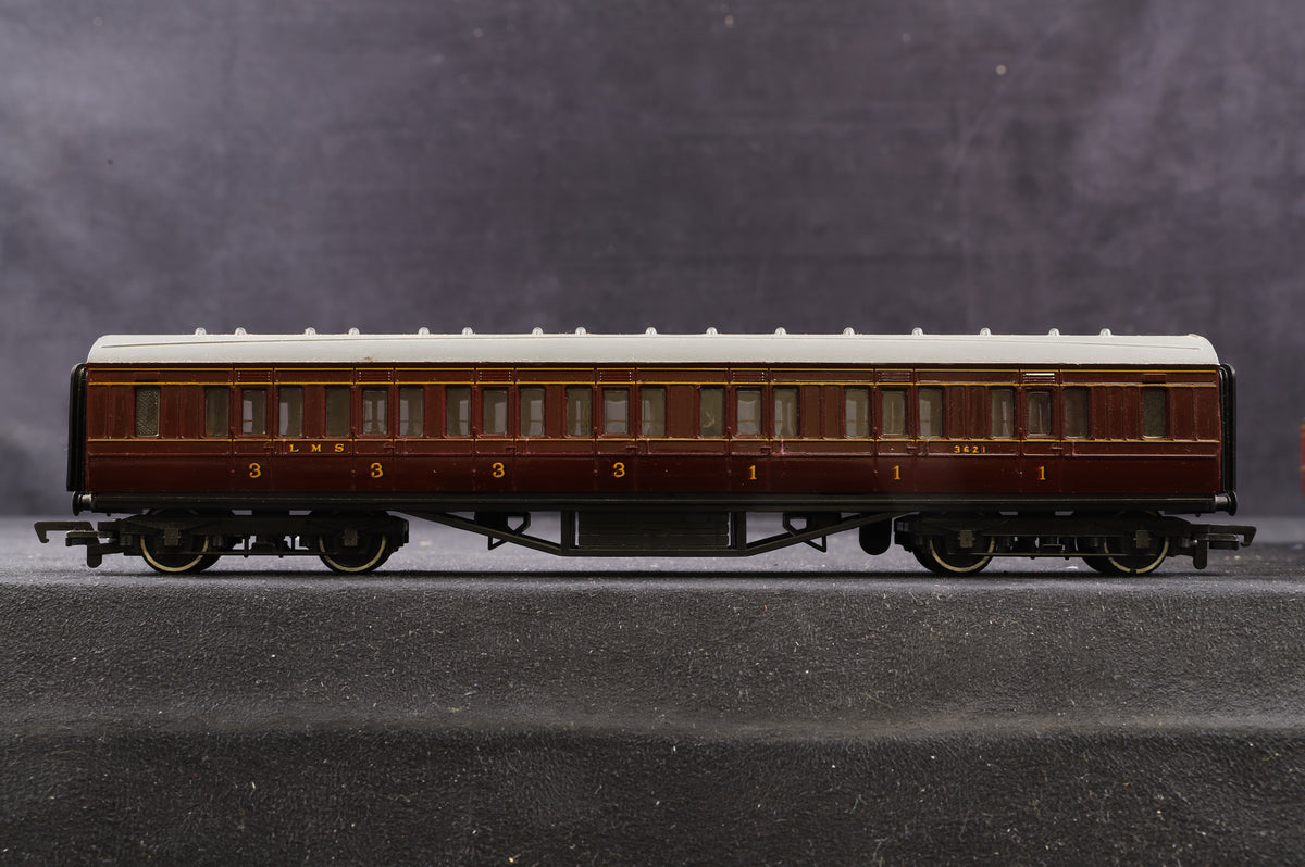 Bachmann OO Rake Of 7 LMS Coaches