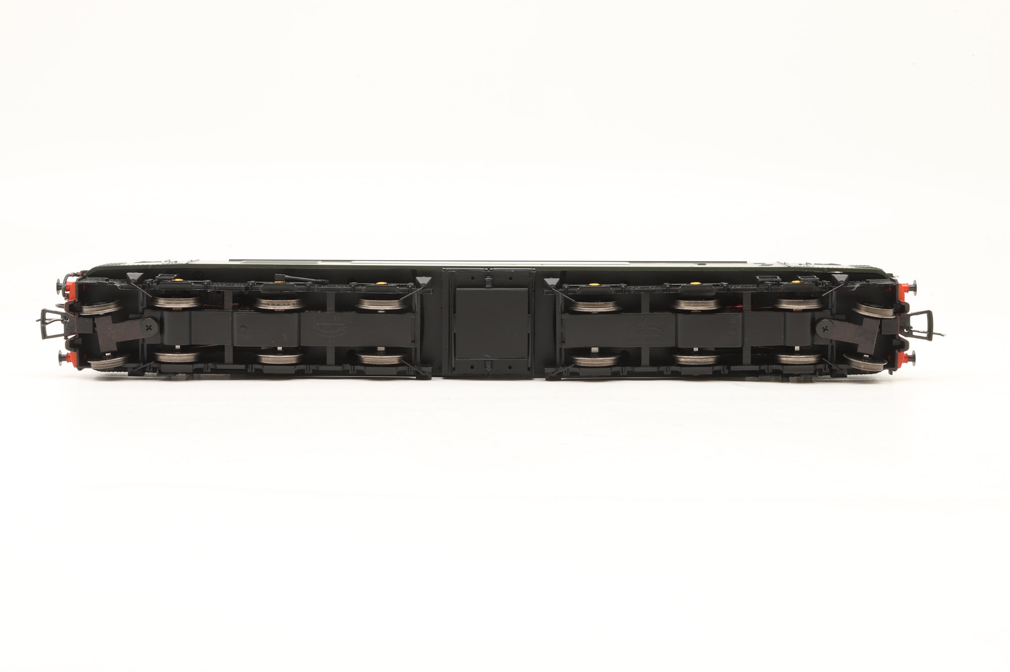 Bachmann OO 32-678A Class 45 No. D49 'Manchester Regiment' BR Green (Small Yellow Panels)