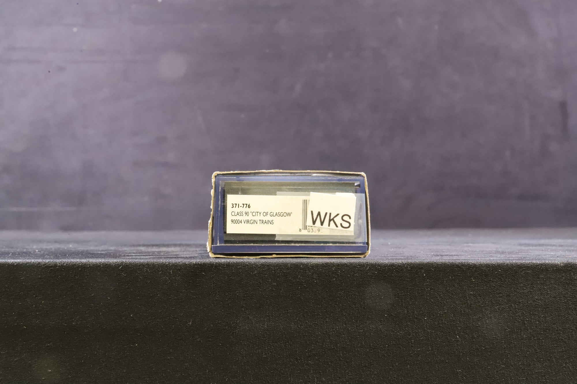 Workshop Graham Farish N Gauge 371-776 Class 90 90004 'City of Glasglow' in Virgin Livery - NON RUNNER