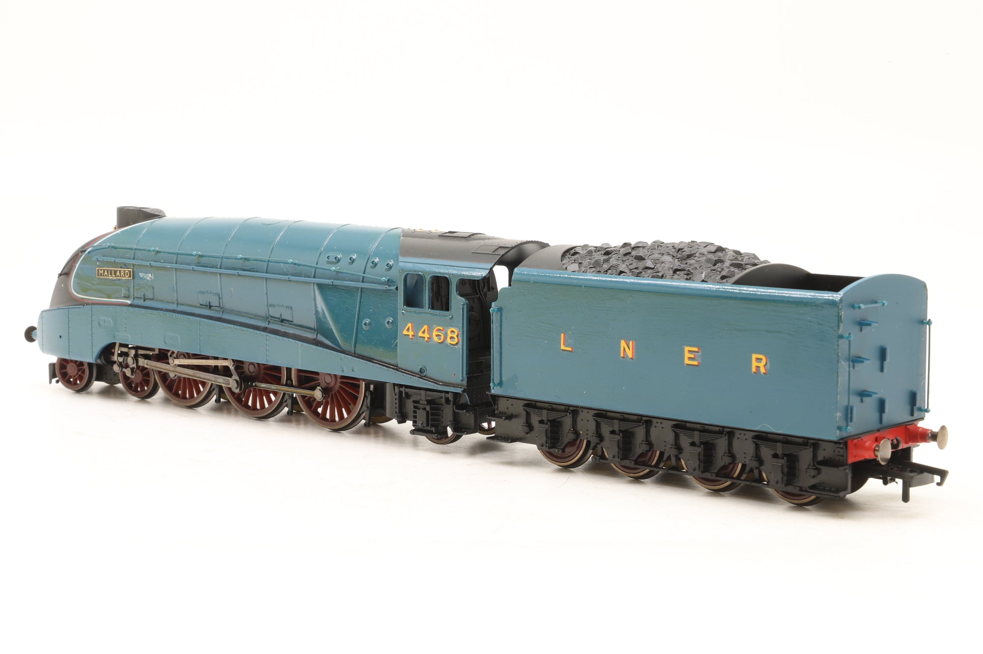 Hornby Railroad OO R3371 Class A4 '4468' 'Mallard' LNER Garter Blue