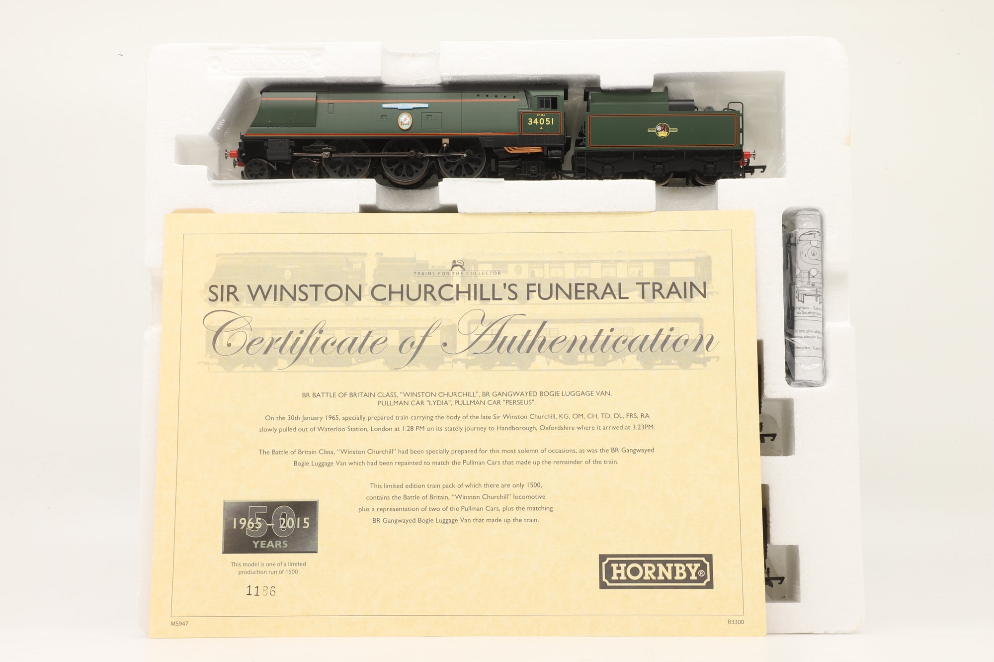 Hornby OO R3300 Sir Winston Churchill's Funeral Train Pack Limited Edition 1186/1500