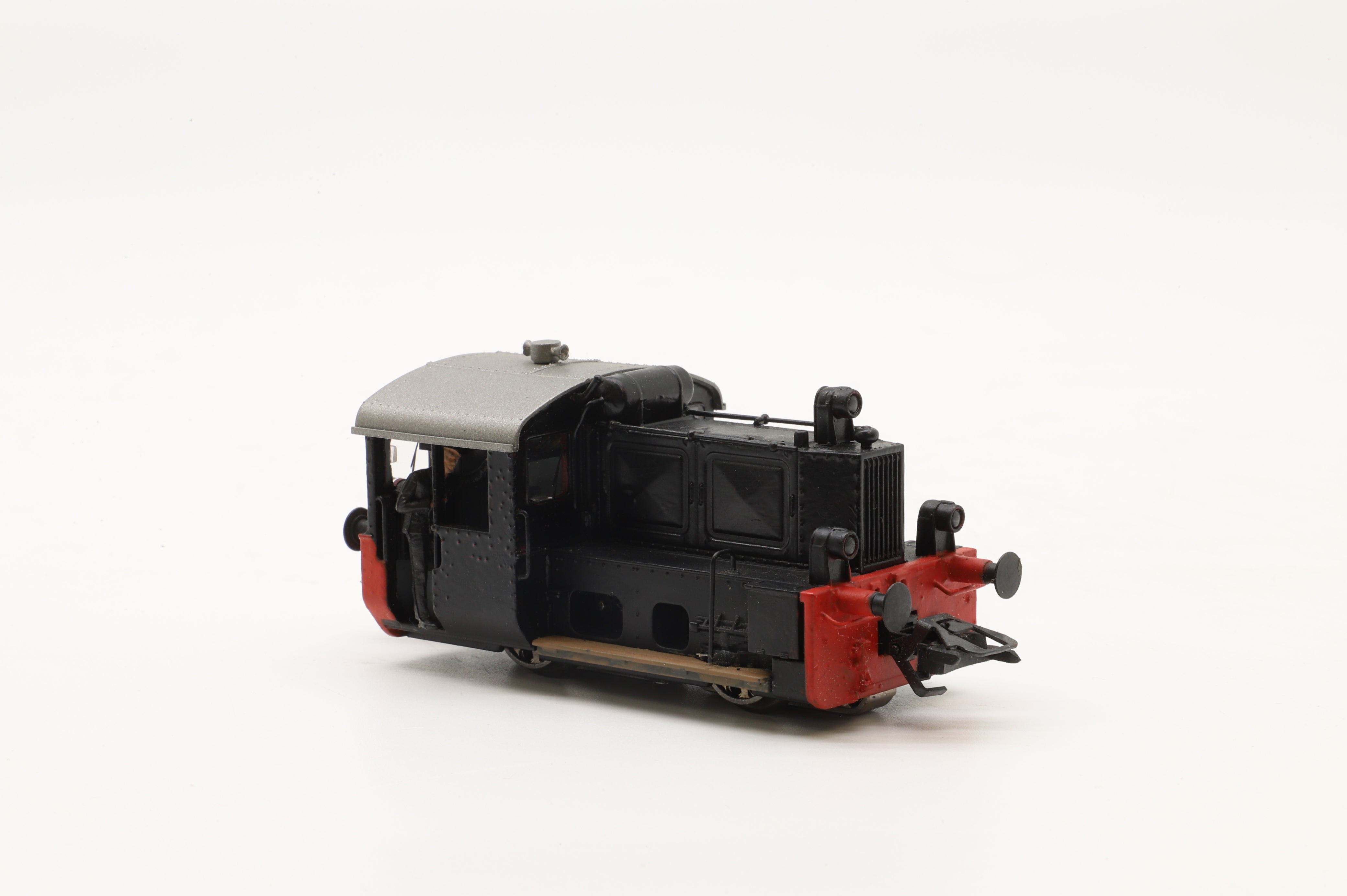 Marklin HO 37475 BR E69 Electric Locomotive 3 Rail Digital - Clark